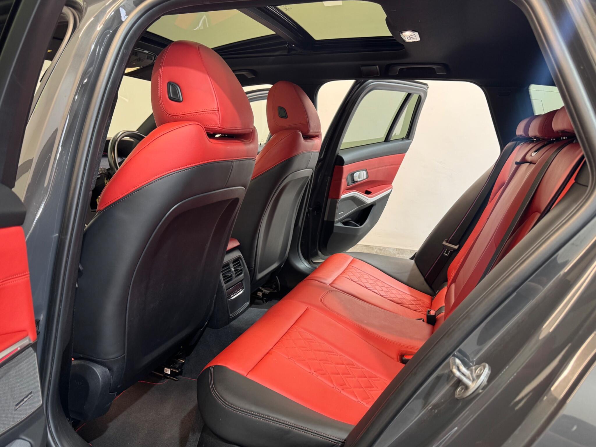 BMW 3 Series view 49