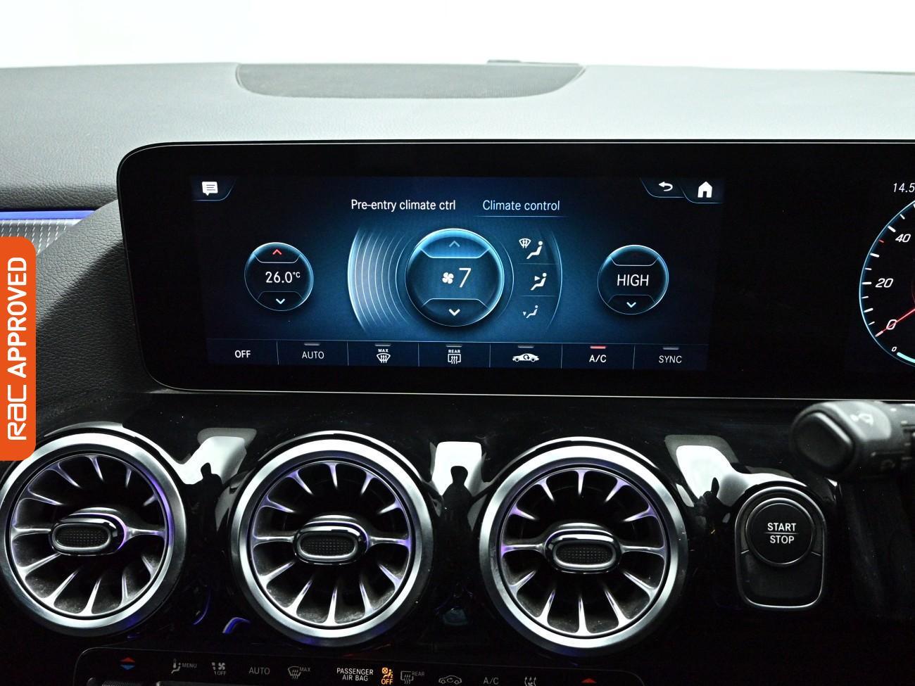 Mercedes-Benz EQA view 18