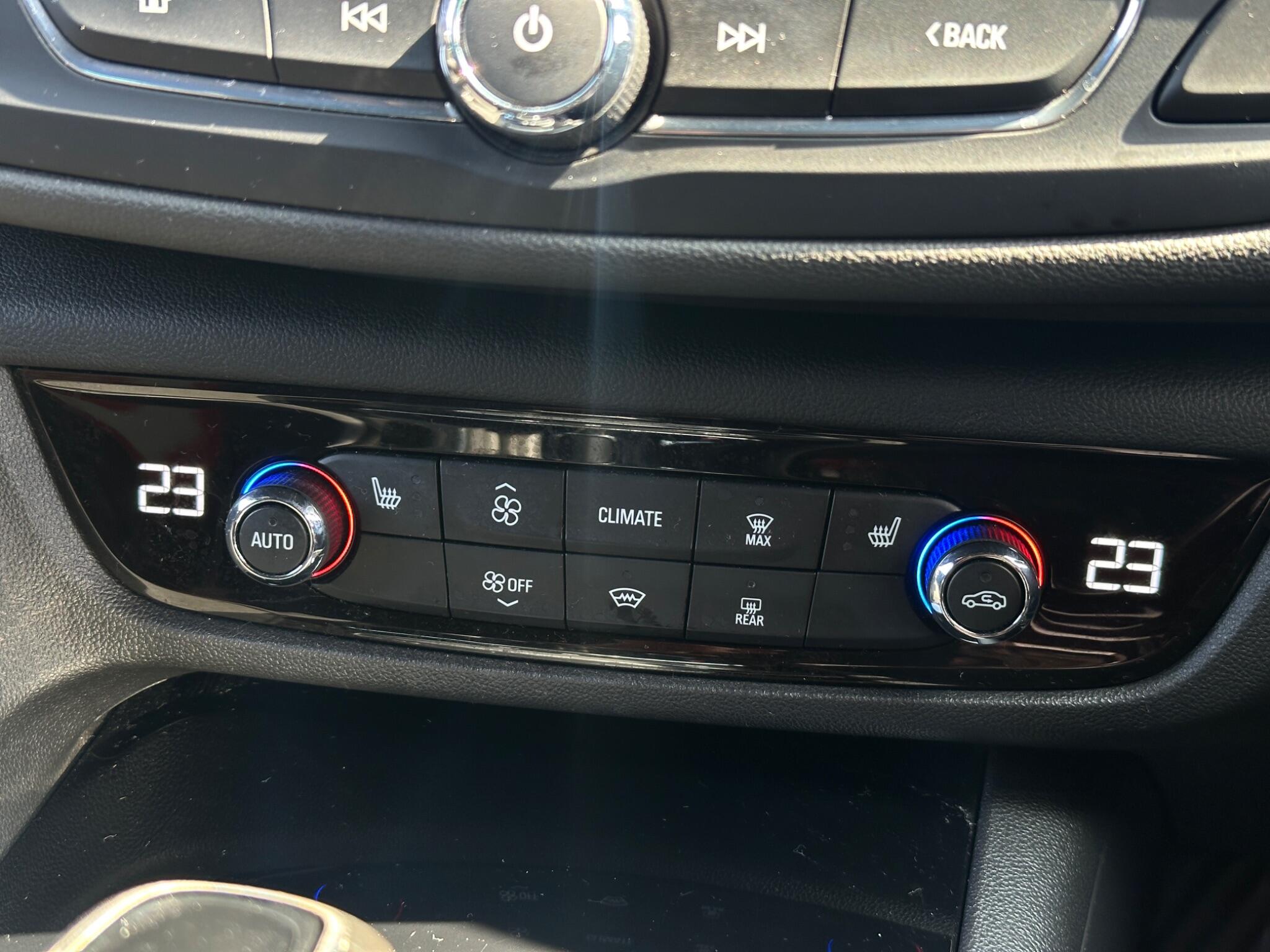 Vauxhall Insignia view 42