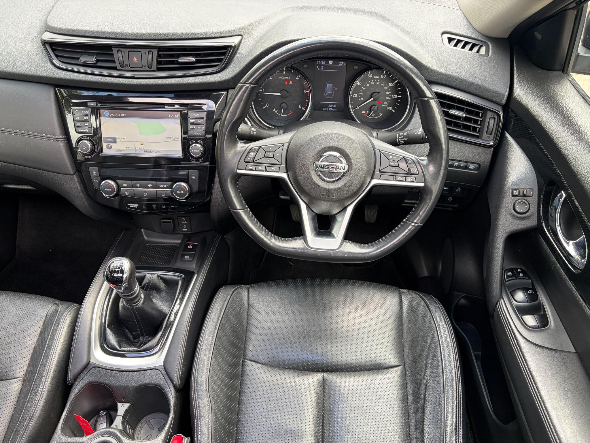 Nissan X-Trail view 9