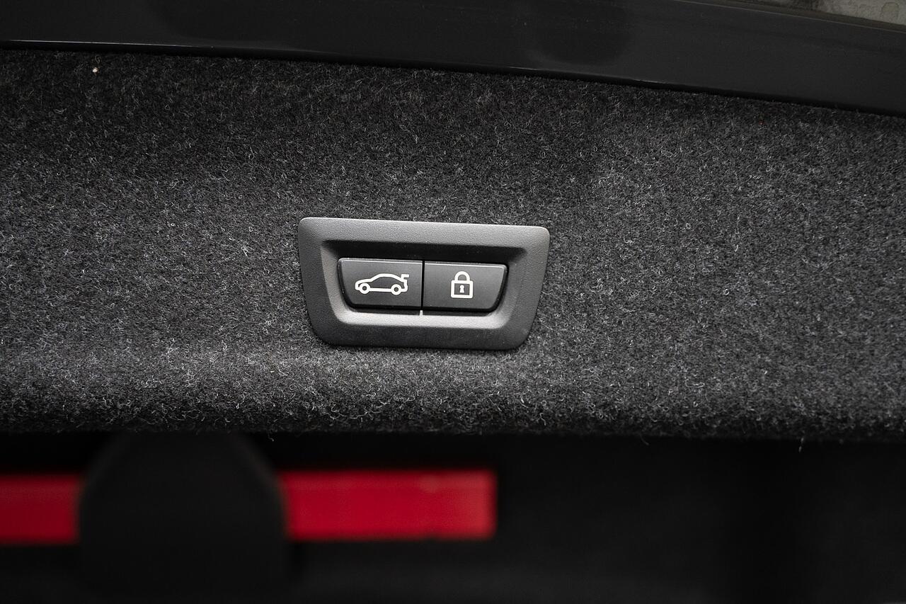 BMW 3 Series view 46