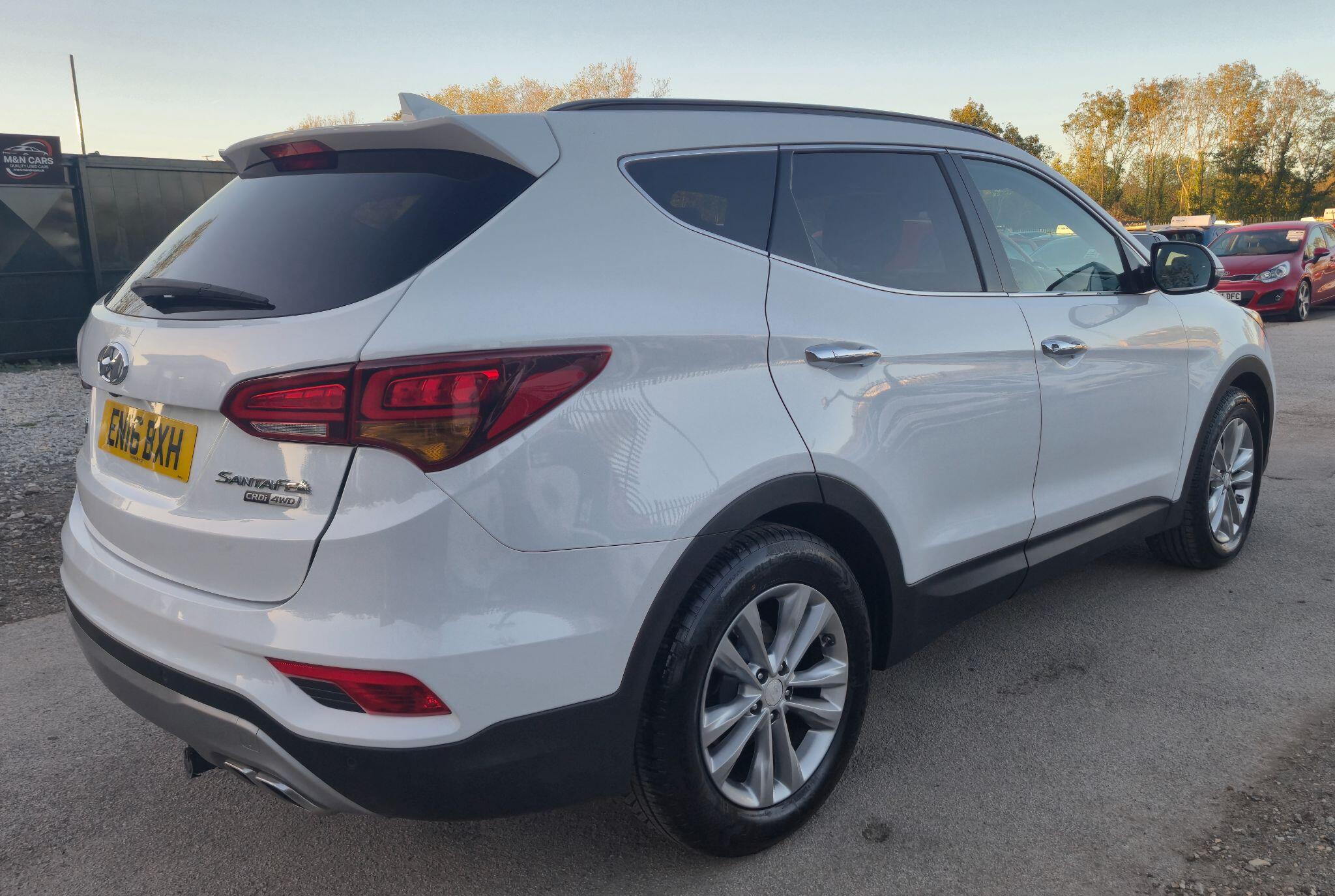 Hyundai Santa Fe view 13
