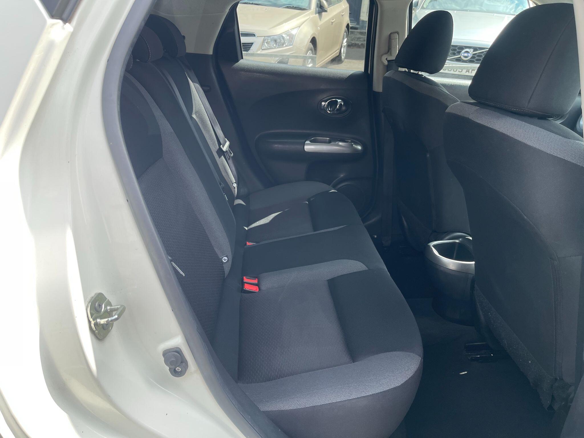Nissan Juke view 33
