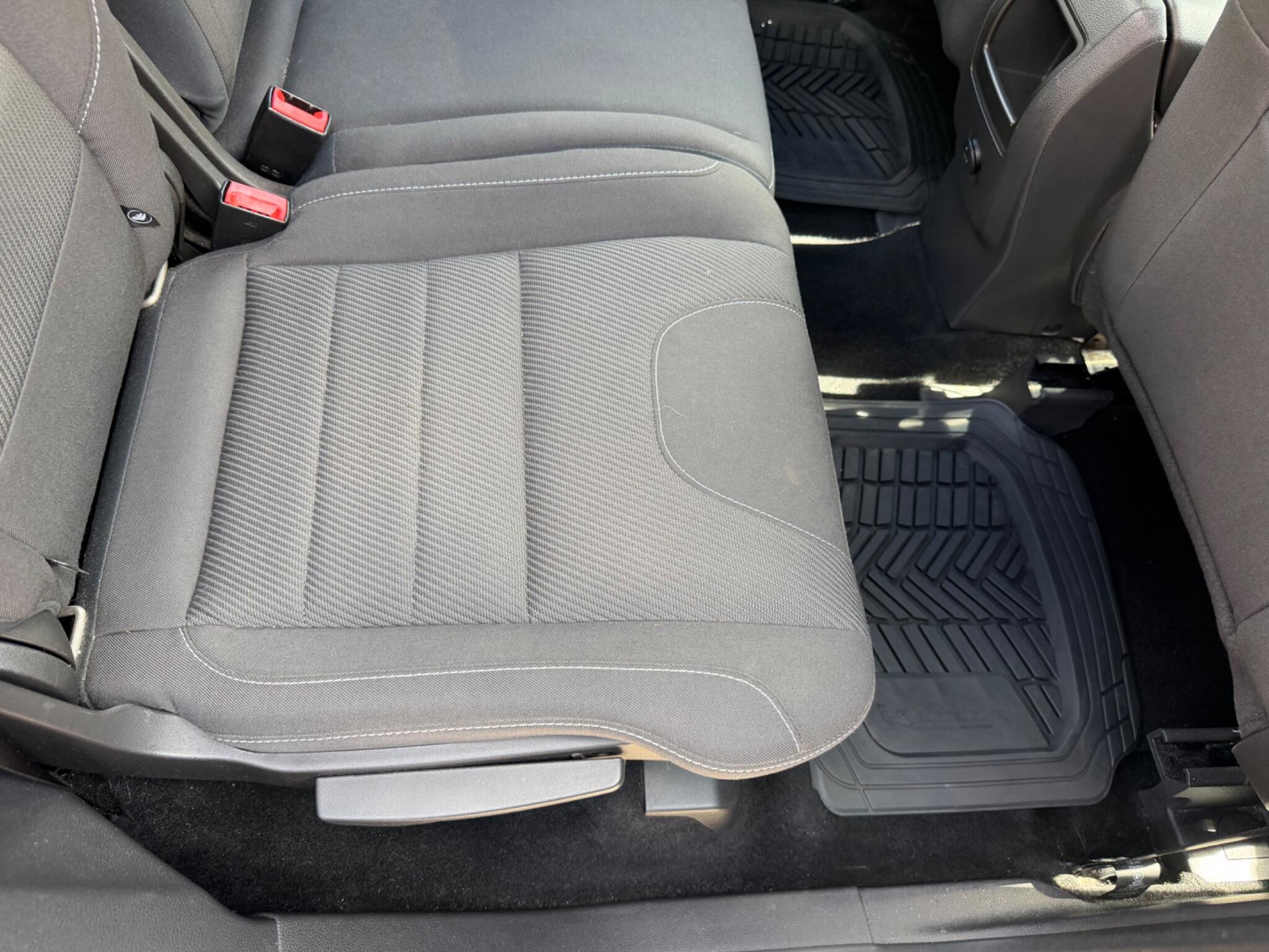 Ford Kuga view 22