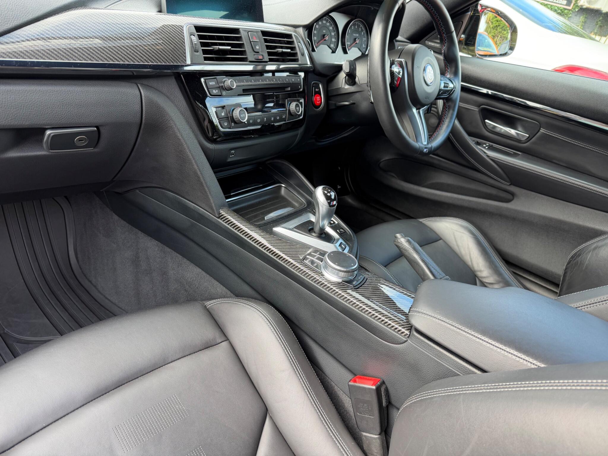BMW M4 view 23