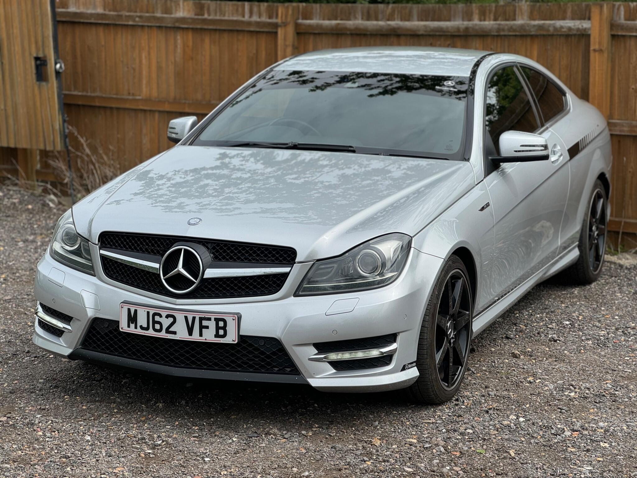 Mercedes-Benz C-Class view 7