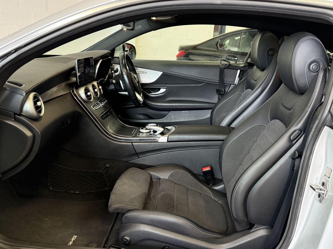 Mercedes-Benz C Class view 61