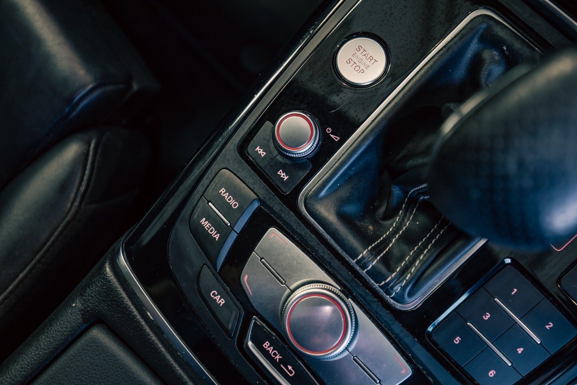 Audi A6 view 24