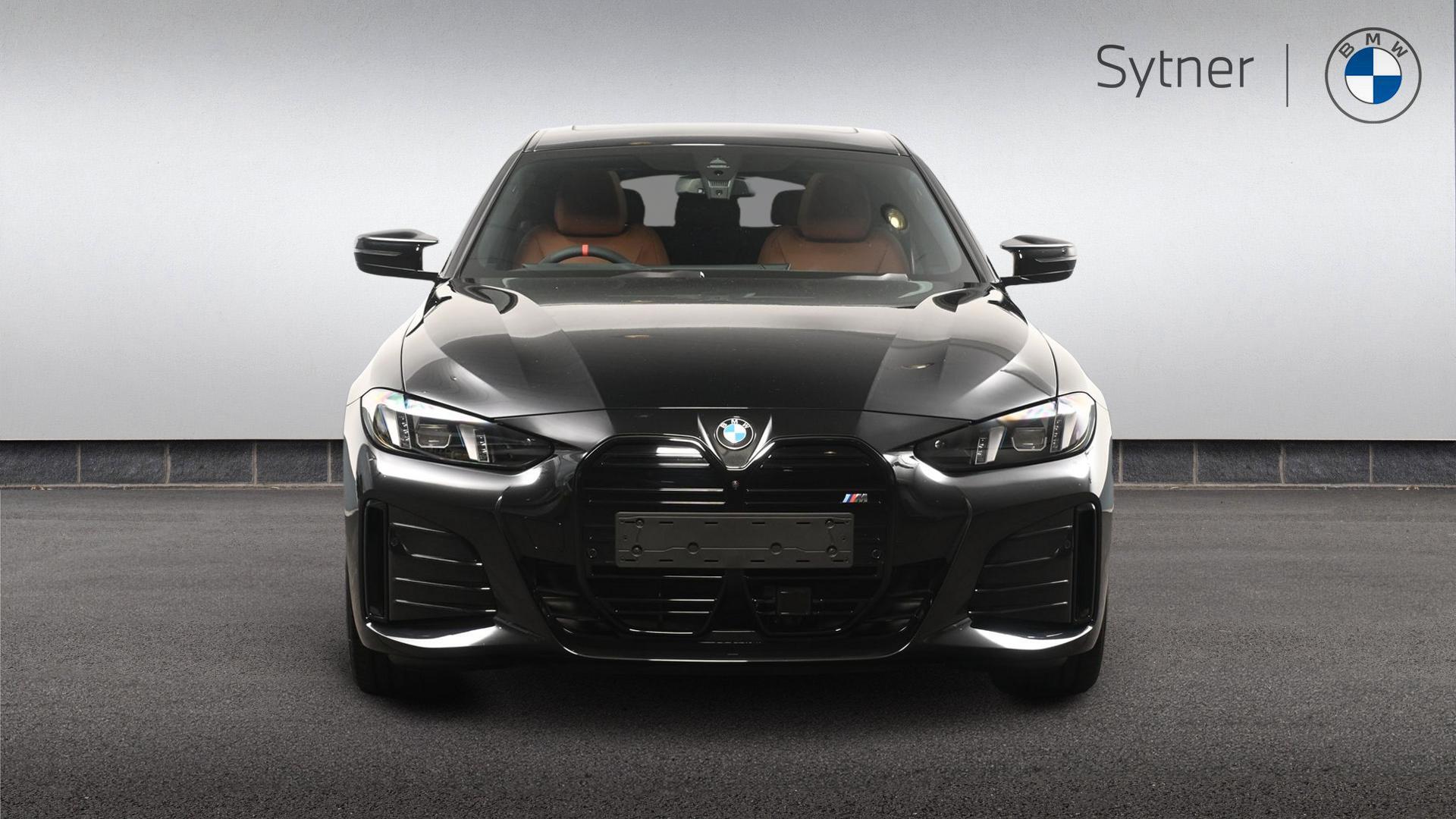 BMW i4 view 26