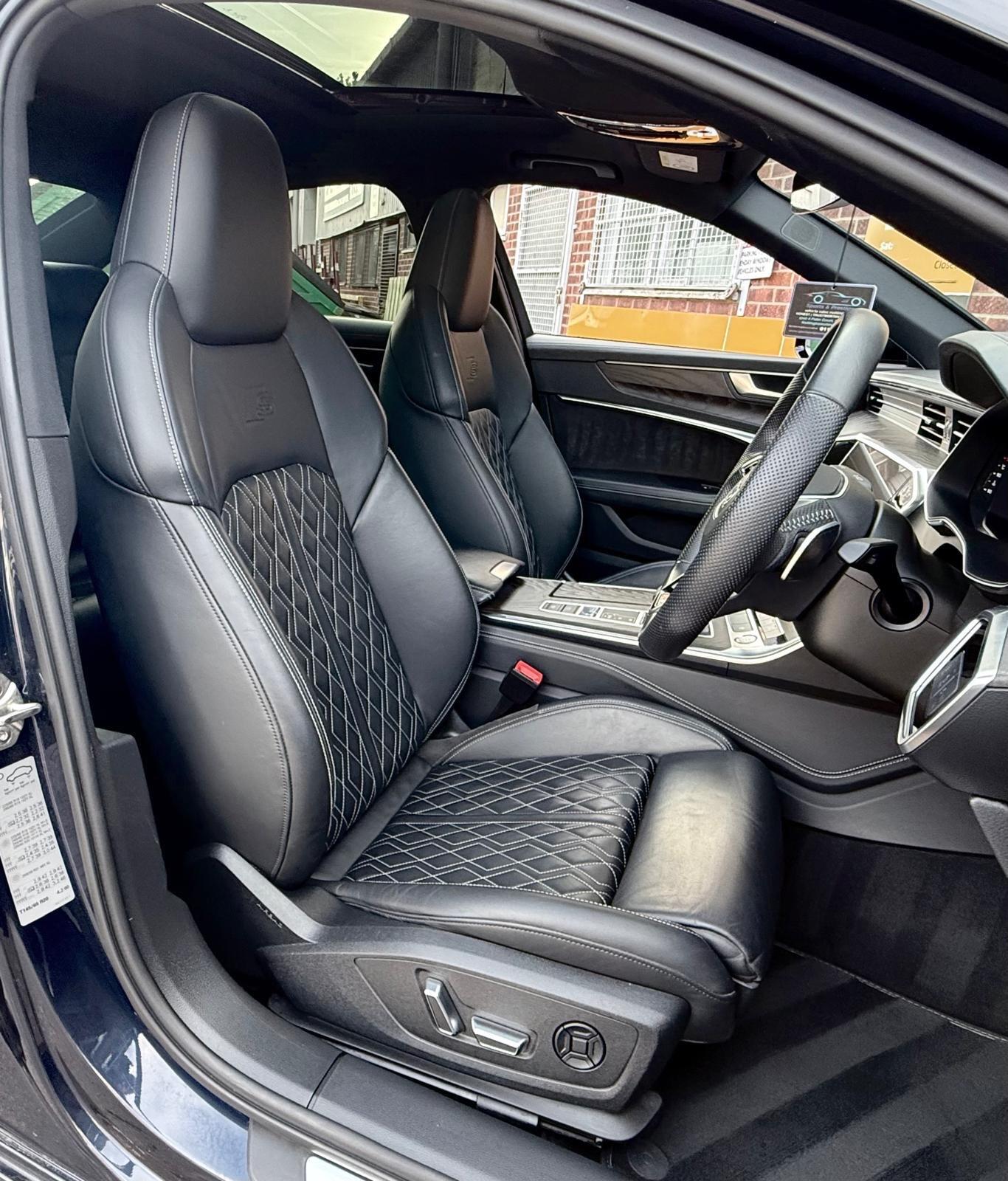 Audi A6 Saloon view 43