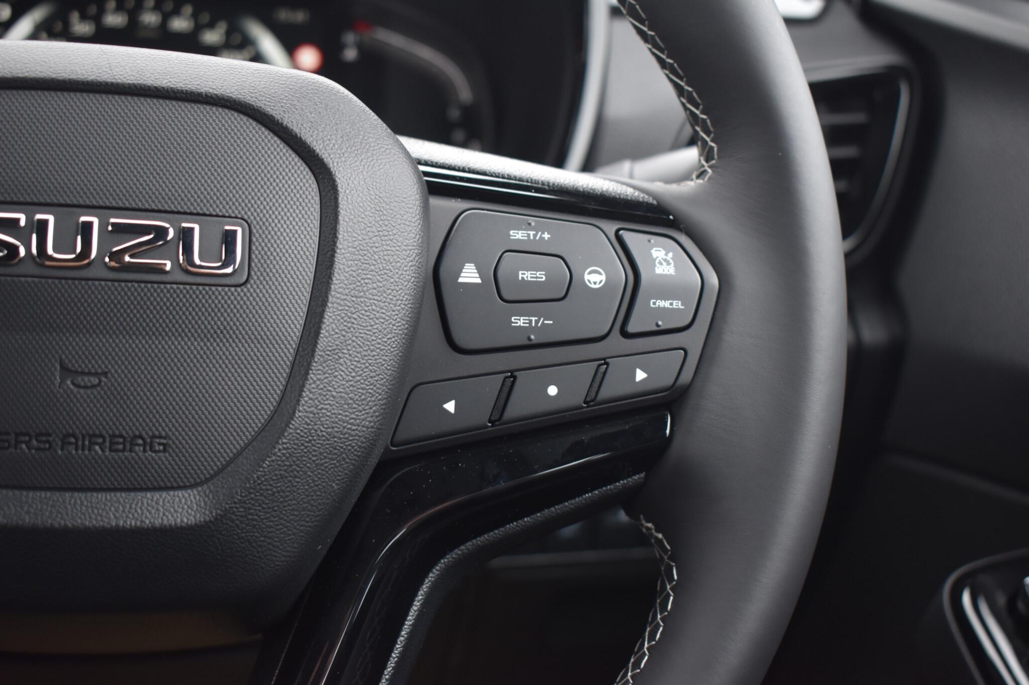 D-Max - 1.9 TD V-Cross Auto 4WD Euro 6 (s/s) 4dr - Image 19