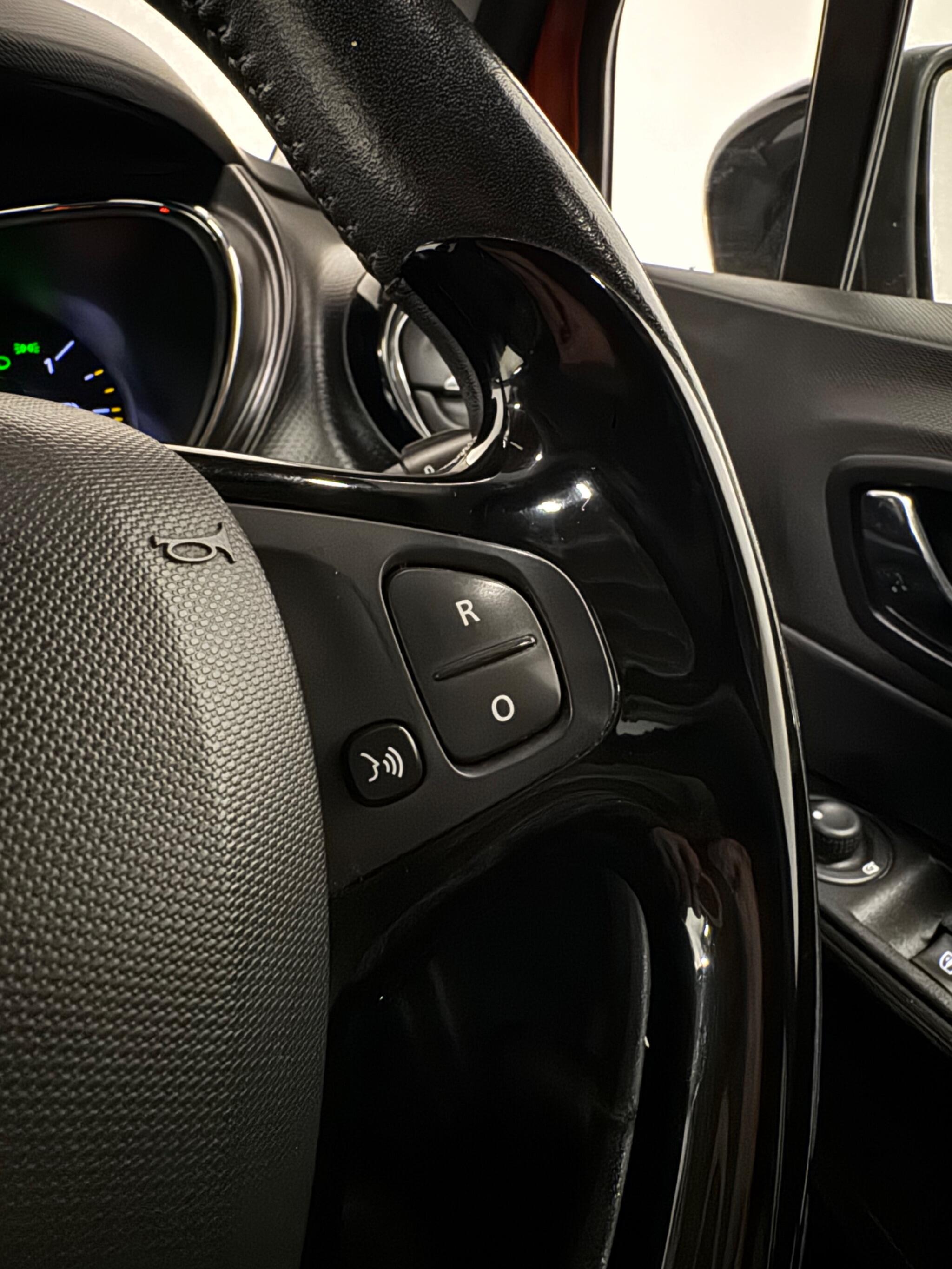 Renault Captur view 24