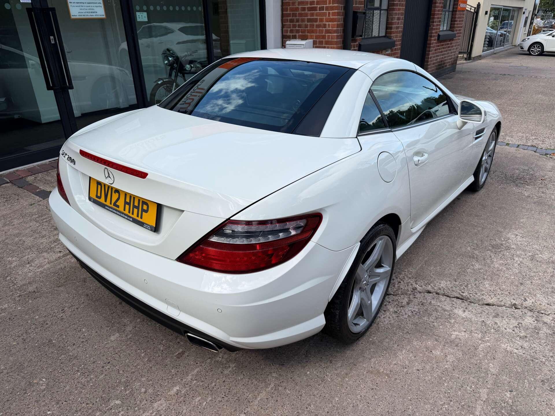 Mercedes-Benz SLK view 18