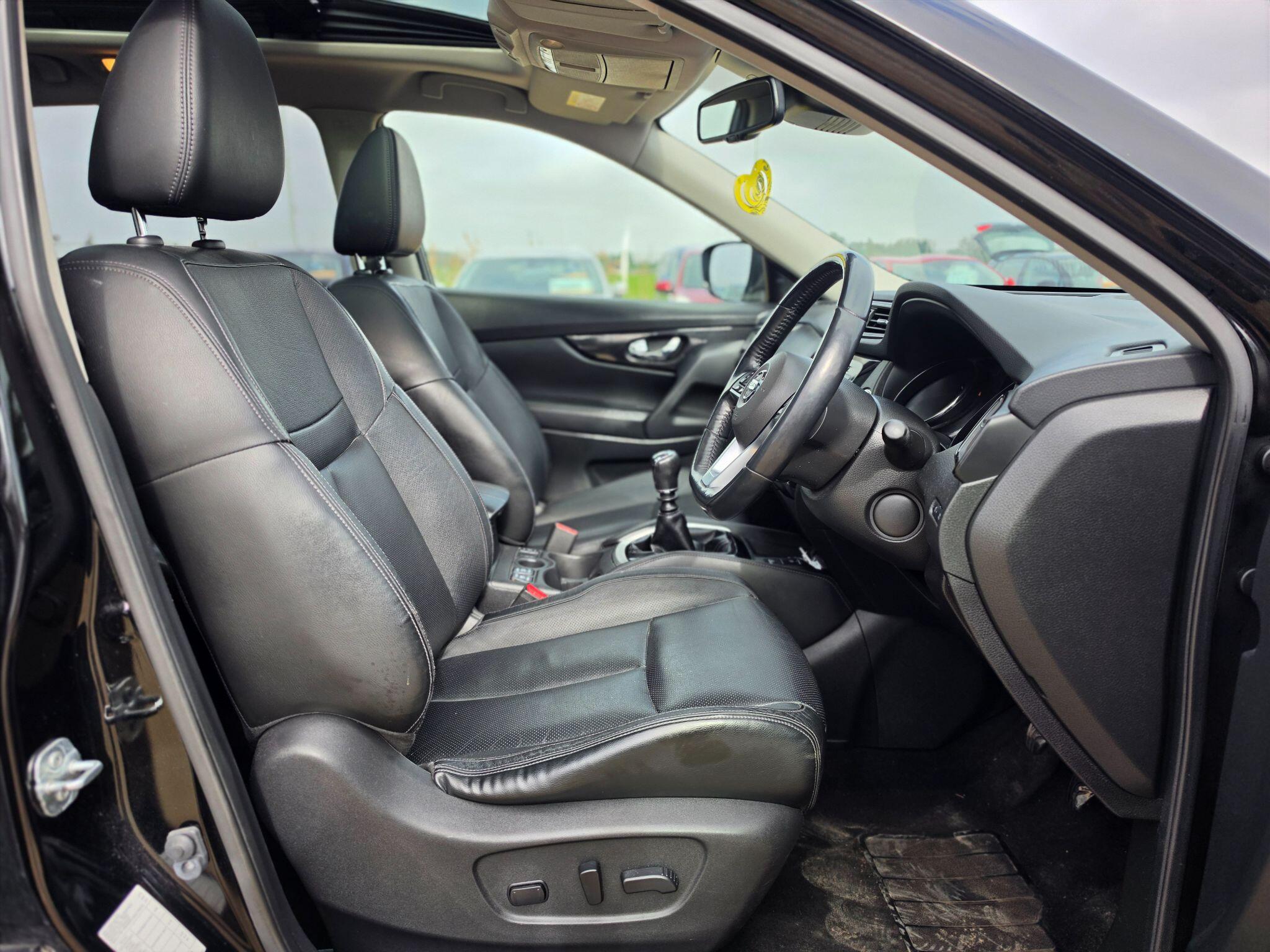 Nissan X-Trail view 7