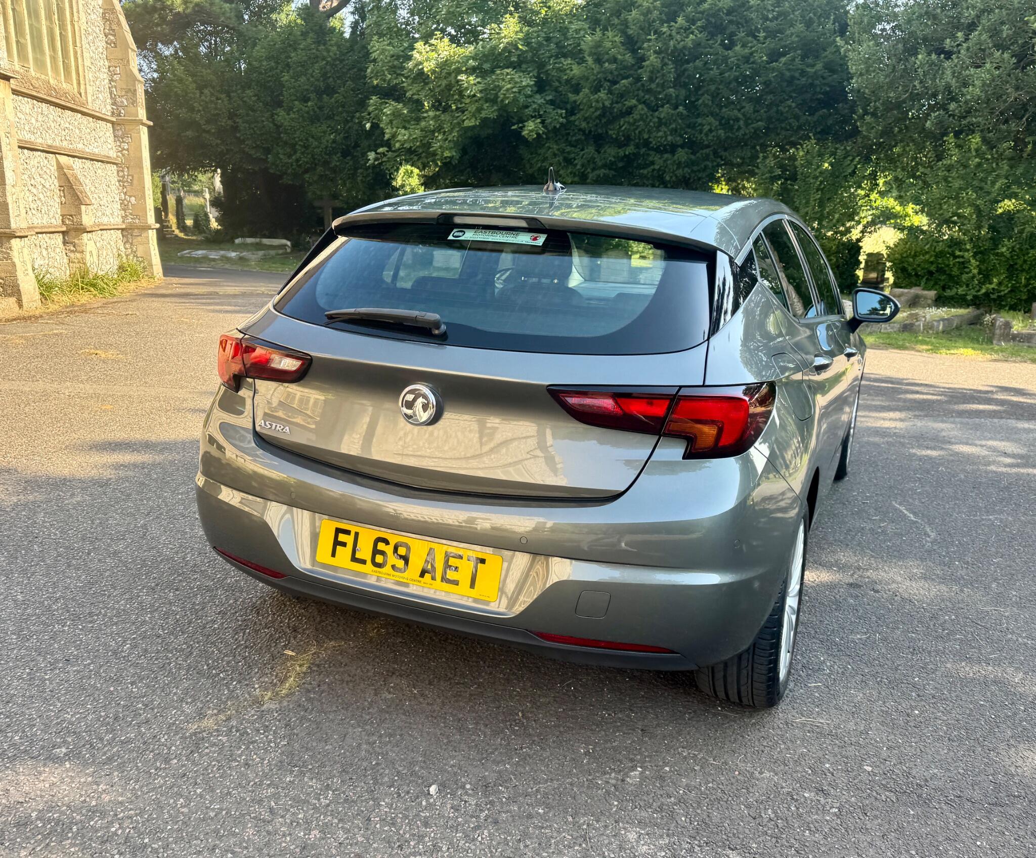 Vauxhall Astra view 21
