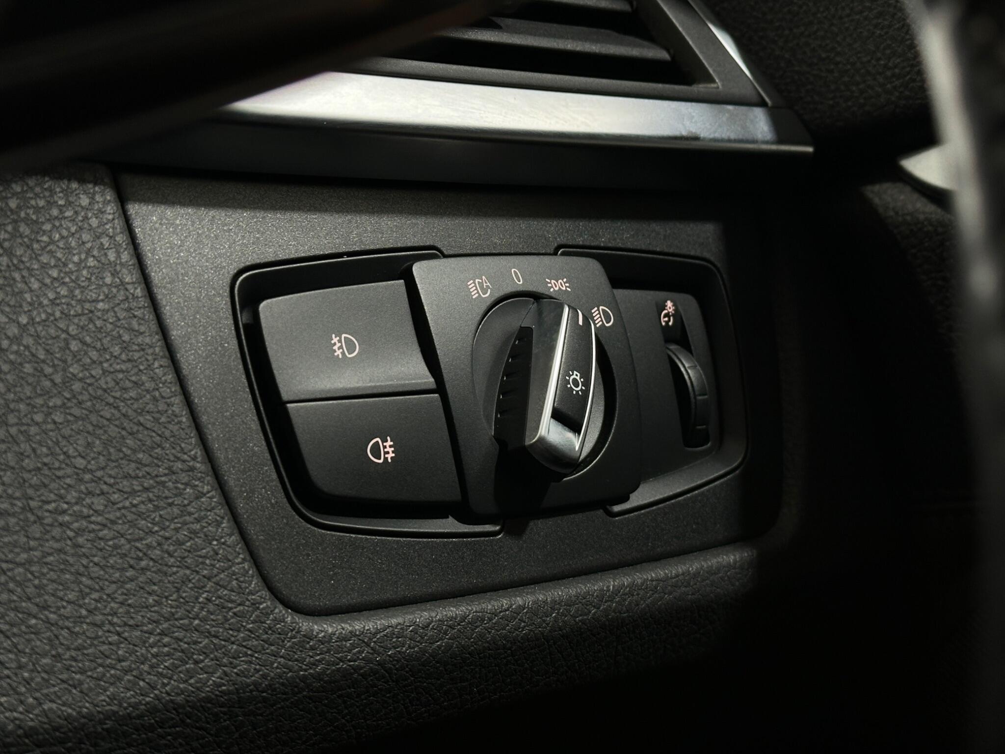 BMW 4 Series view 16