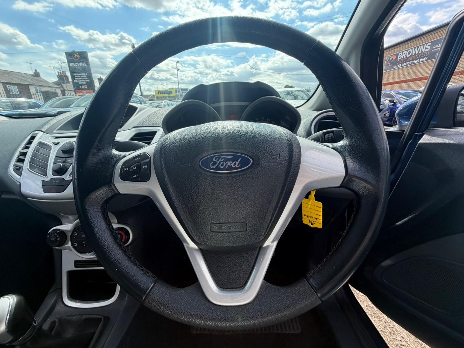 Ford Fiesta view 22