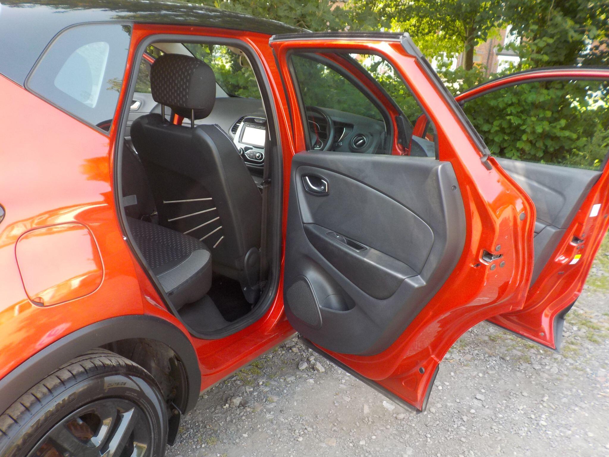 Renault Captur 1.5 dCi ENERGY Dynamique Nav Euro 6 (s/s) 5dr