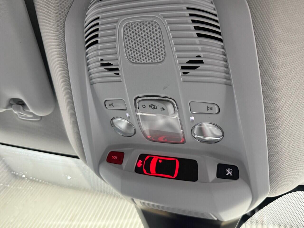 Peugeot 3008 view 23