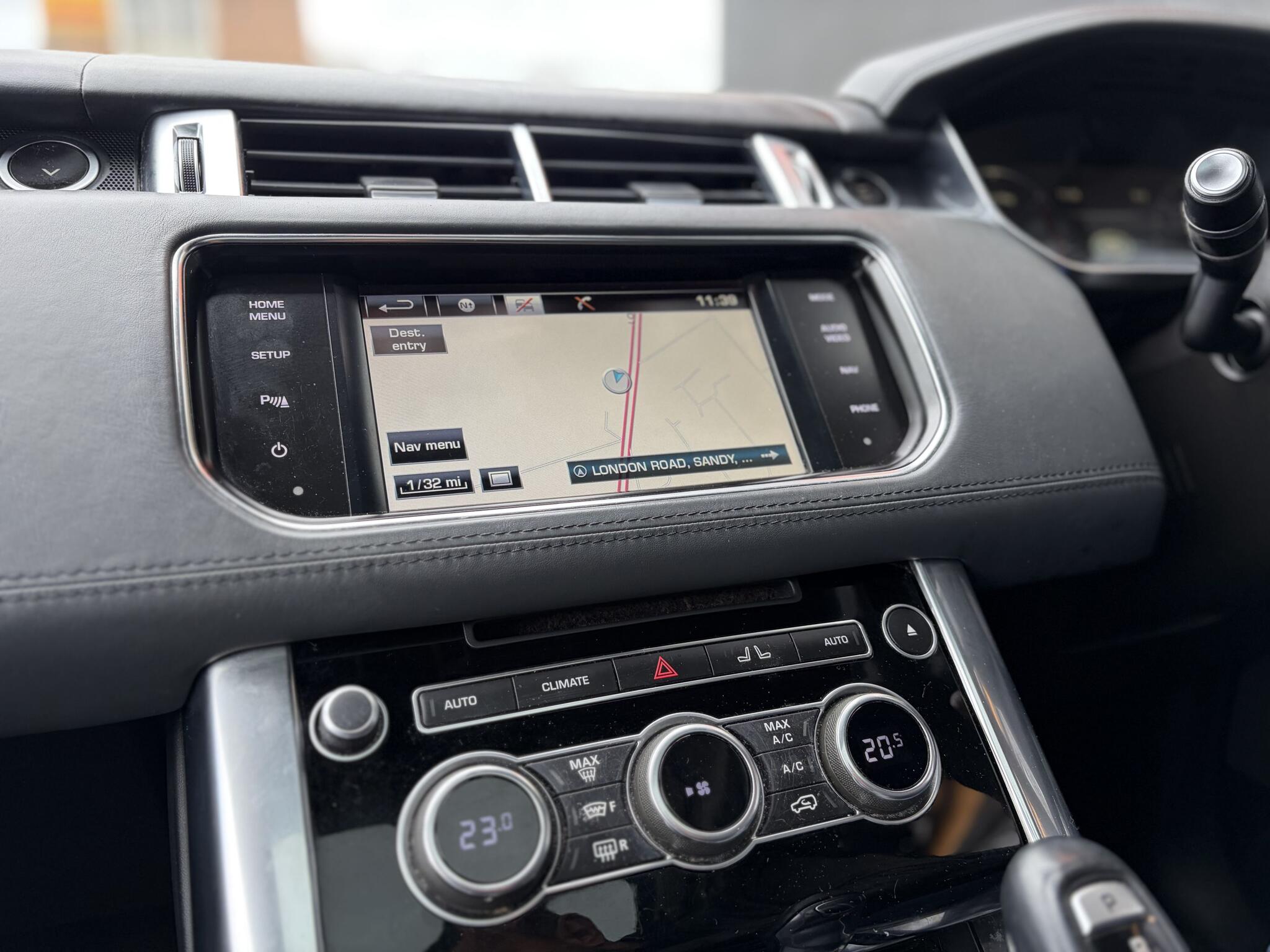 Land Rover Range Rover Sport view 21