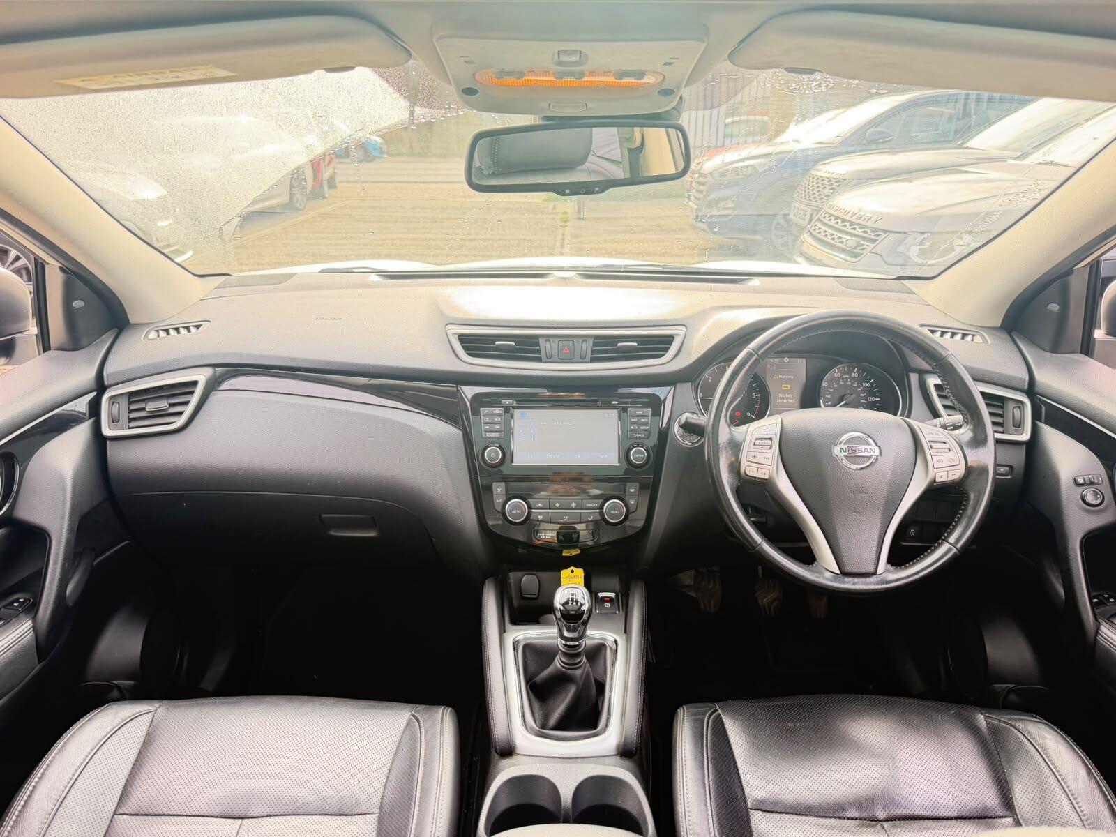 Nissan Qashqai view 18