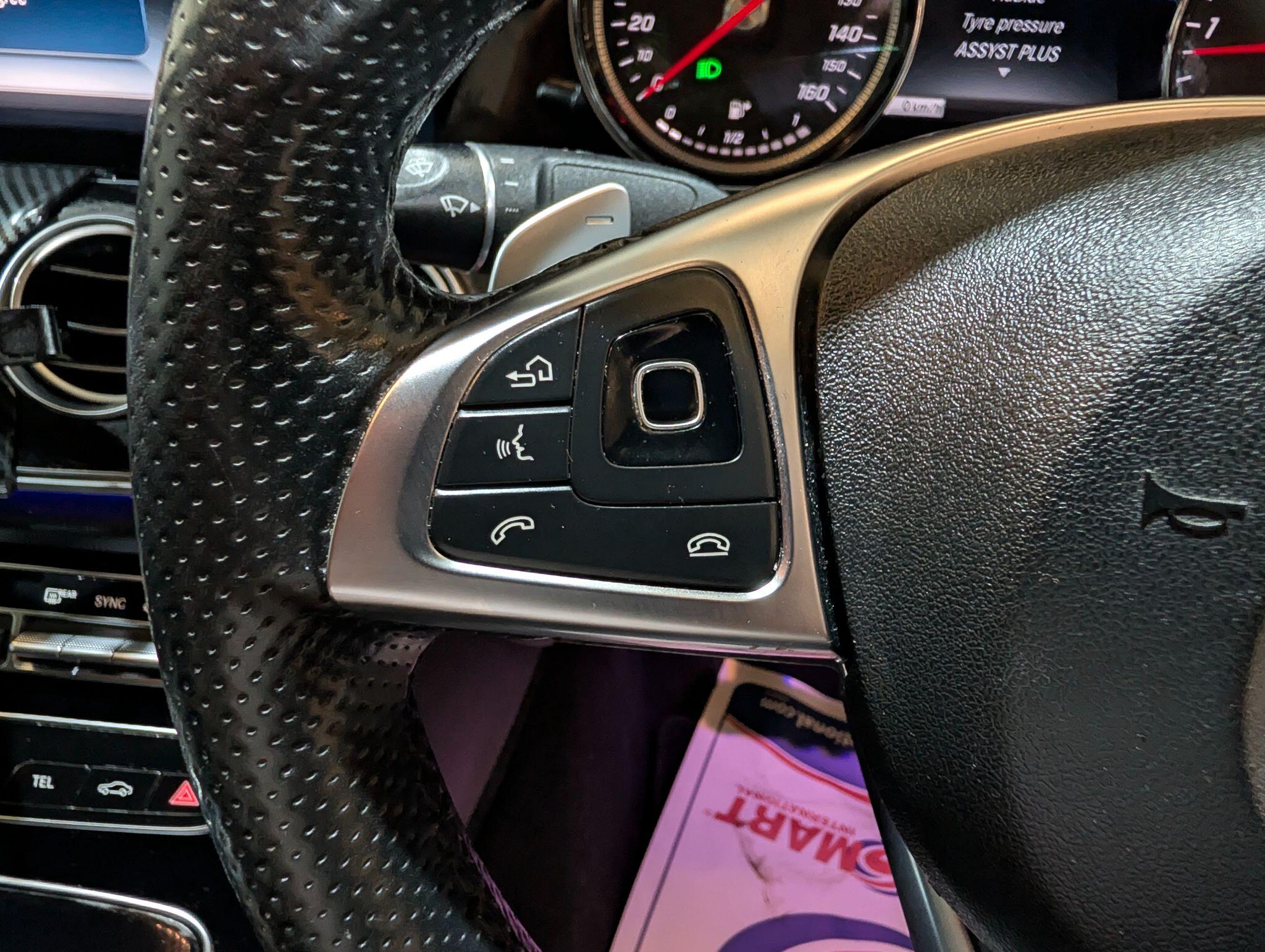 Mercedes-Benz E Class view 30