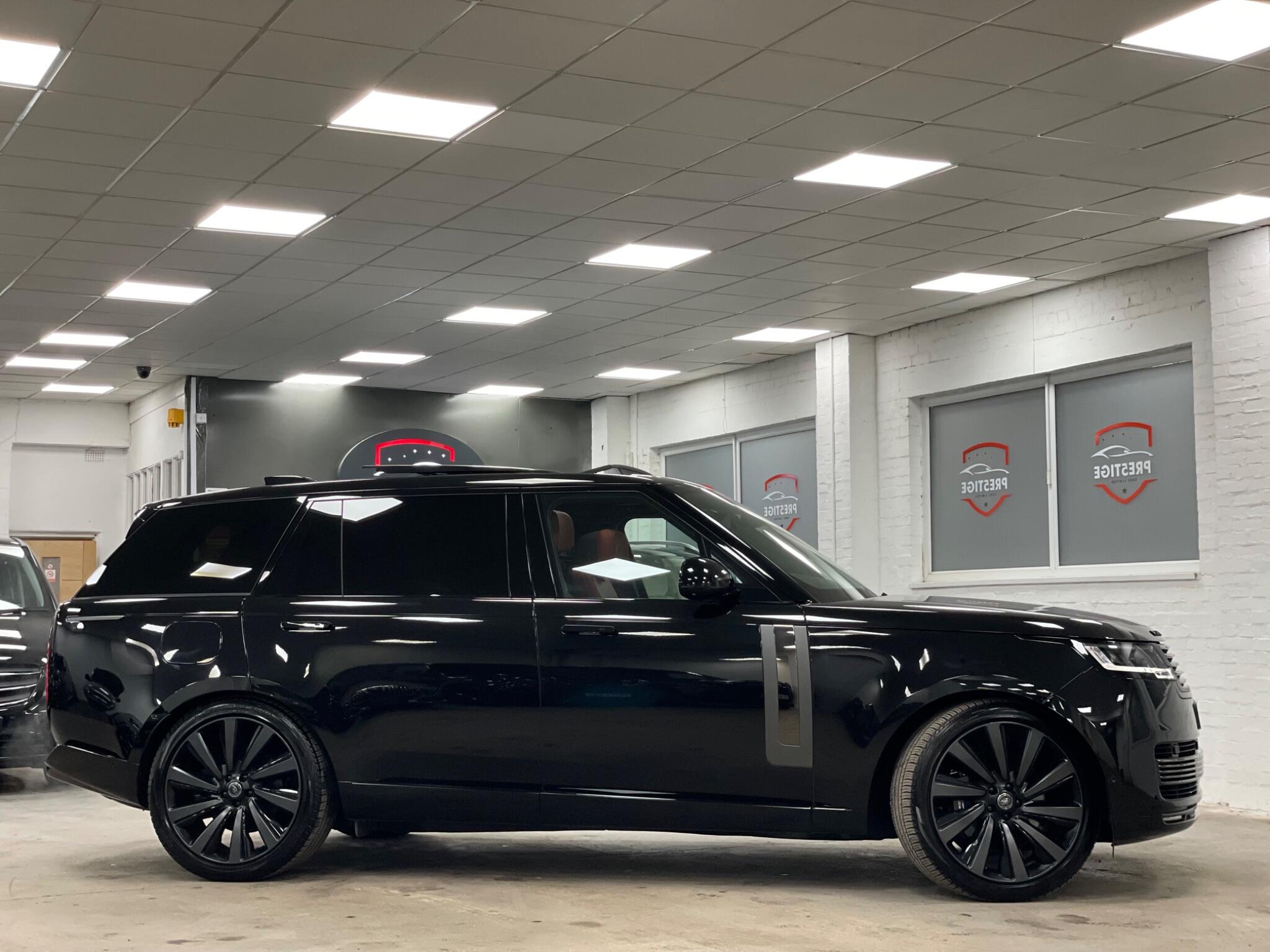 Land Rover Range Rover view 7