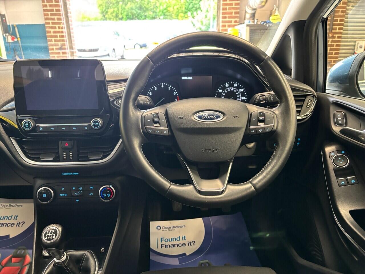 Ford Fiesta view 18