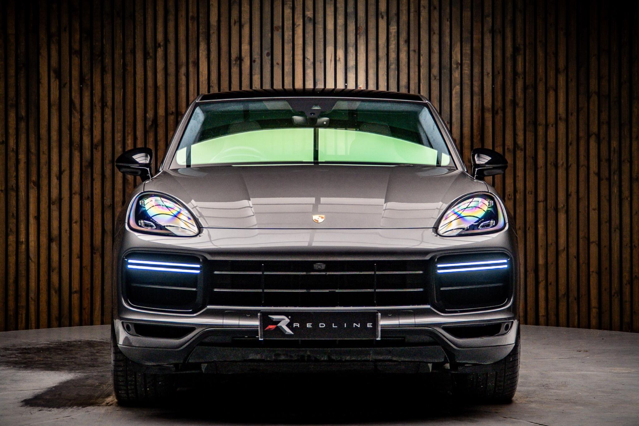 Porsche Cayenne view 5