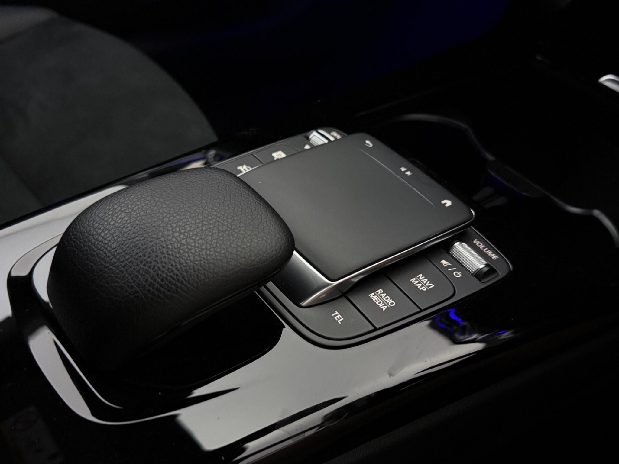 Mercedes-Benz CLA view 23