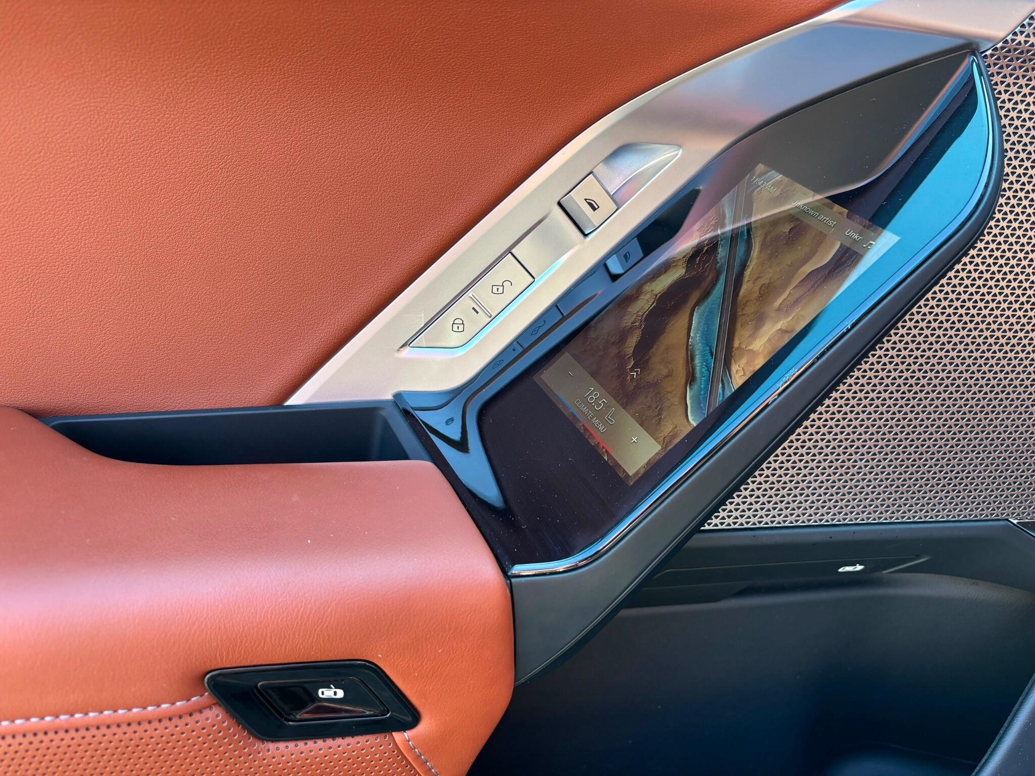 BMW I7 view 23