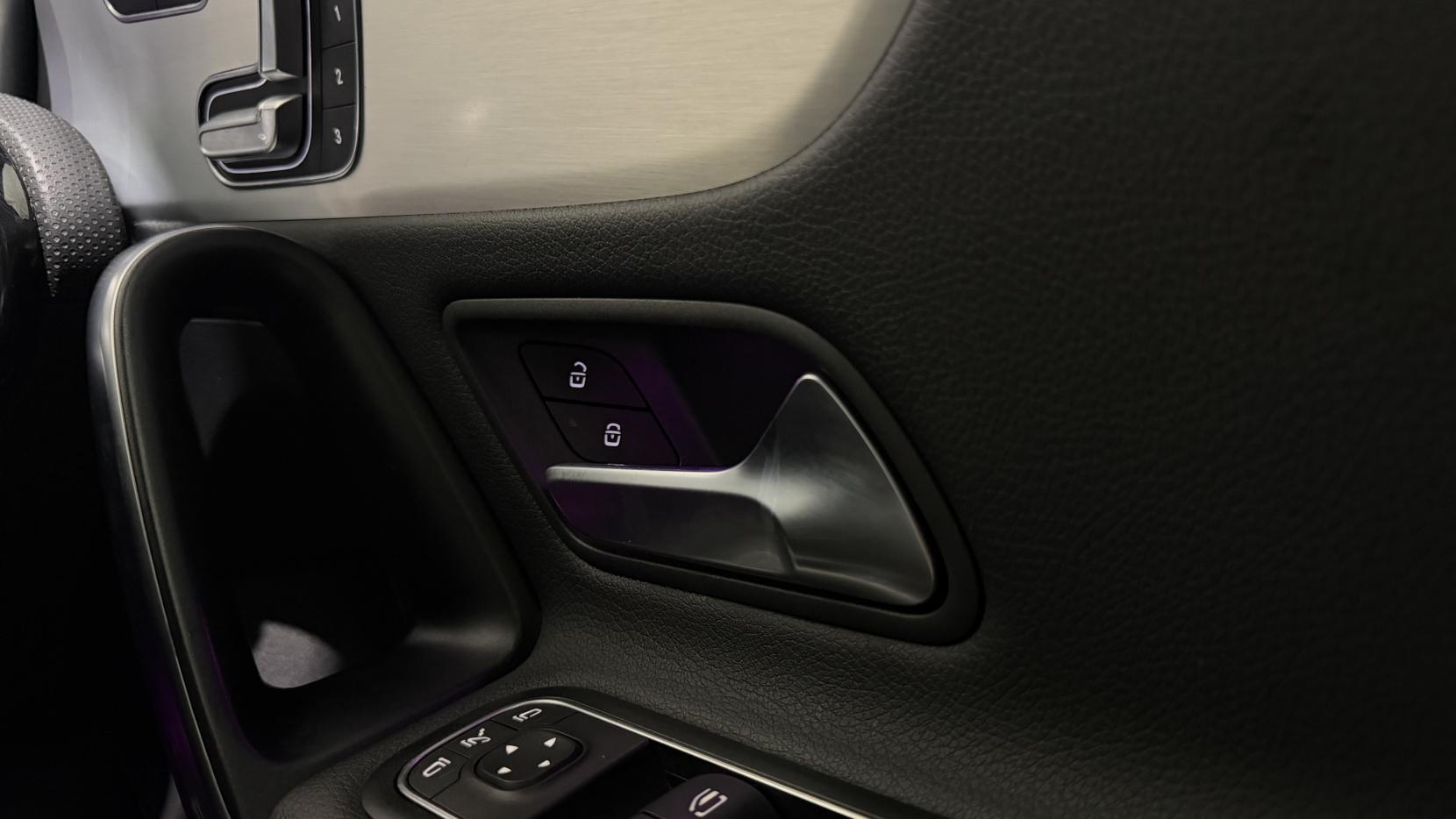 Mercedes-Benz A Class view 30