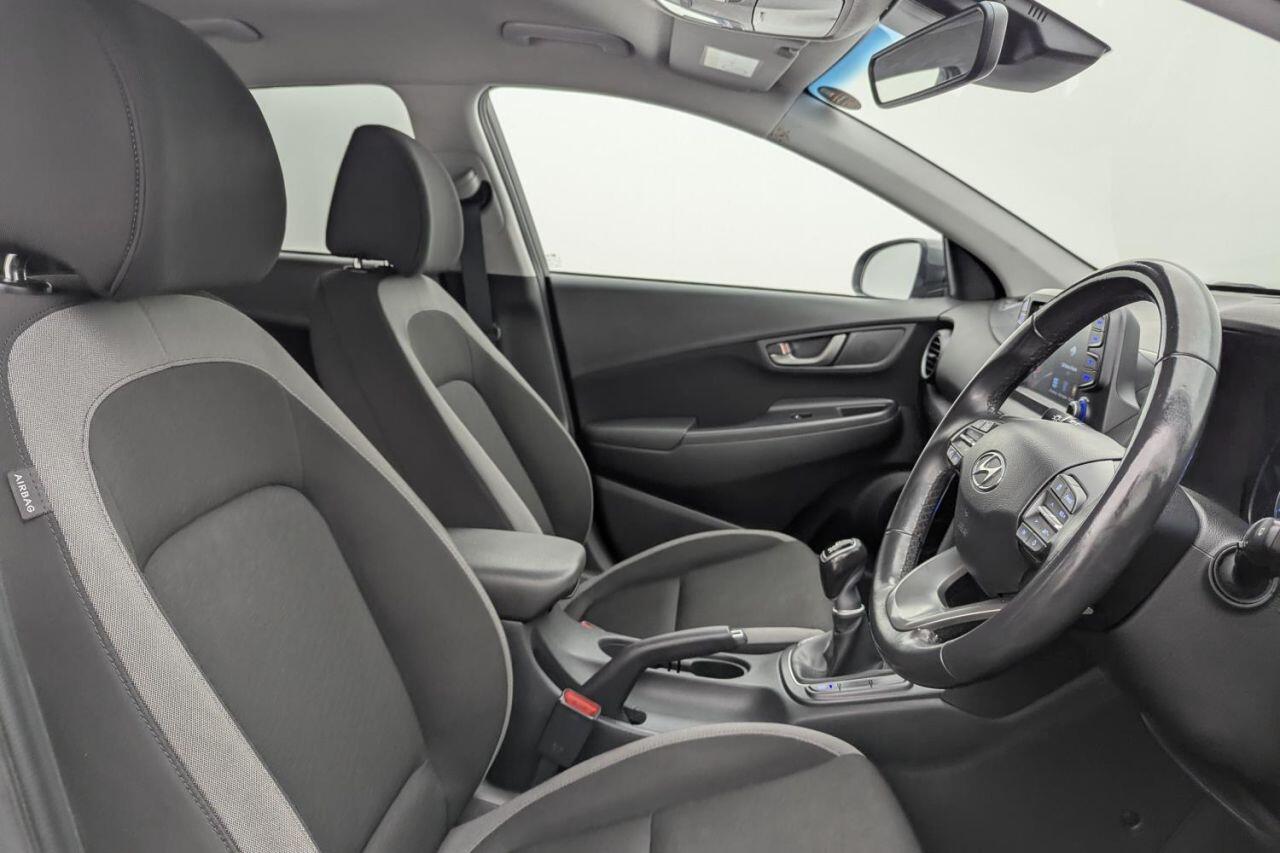 Hyundai Kona view 3