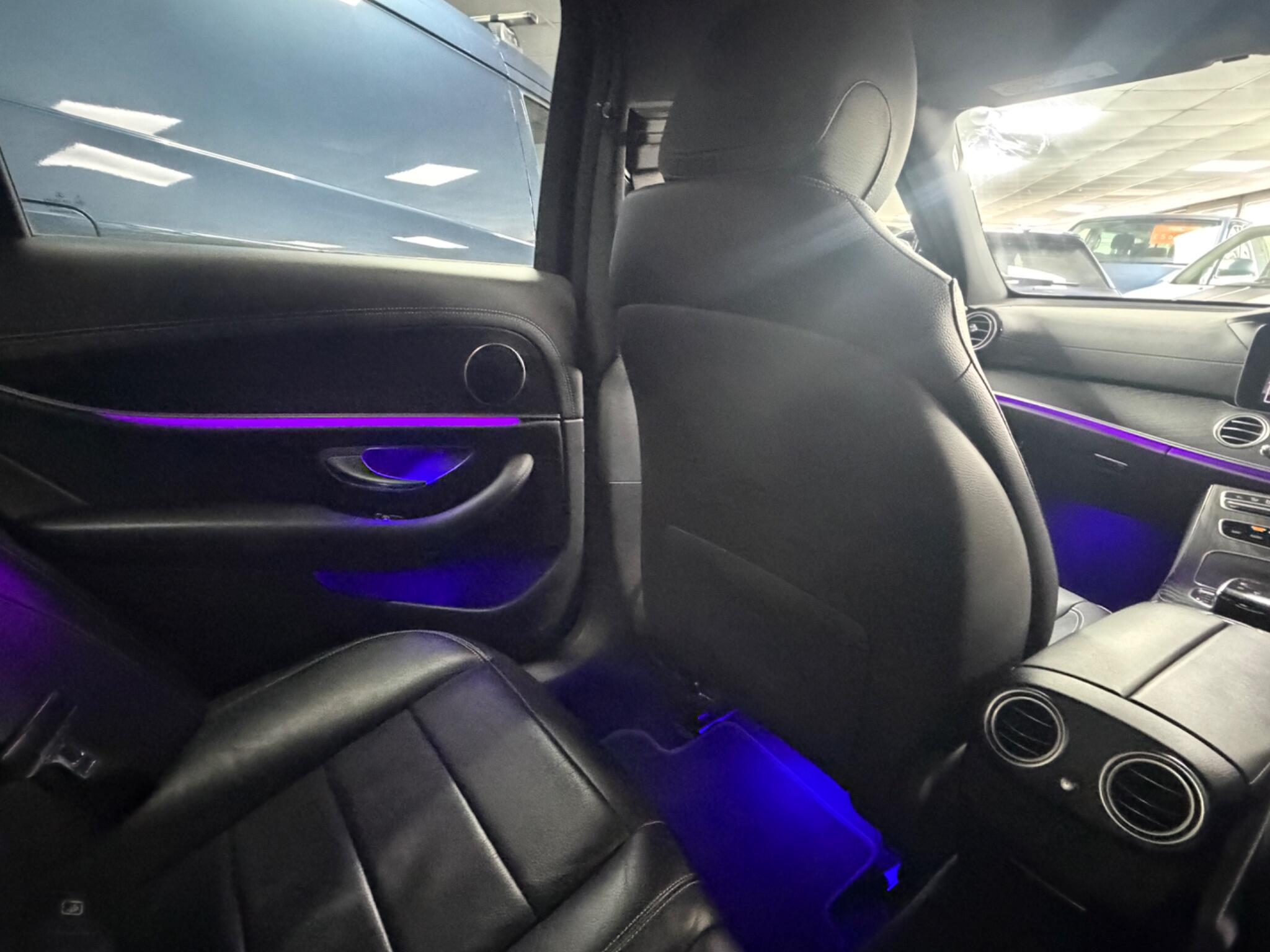 Mercedes-Benz E Class view 60