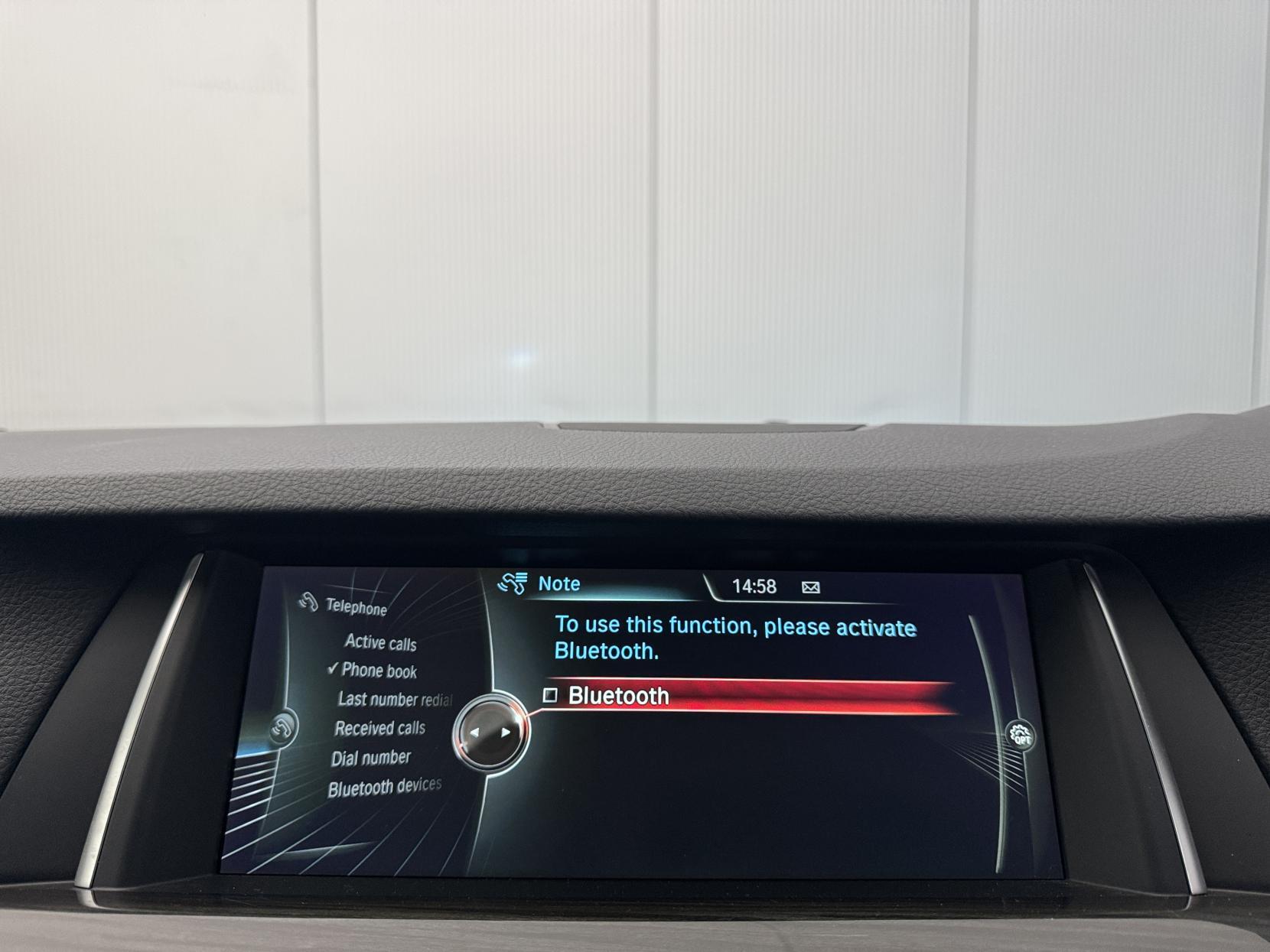 BMW 5 Series view 71