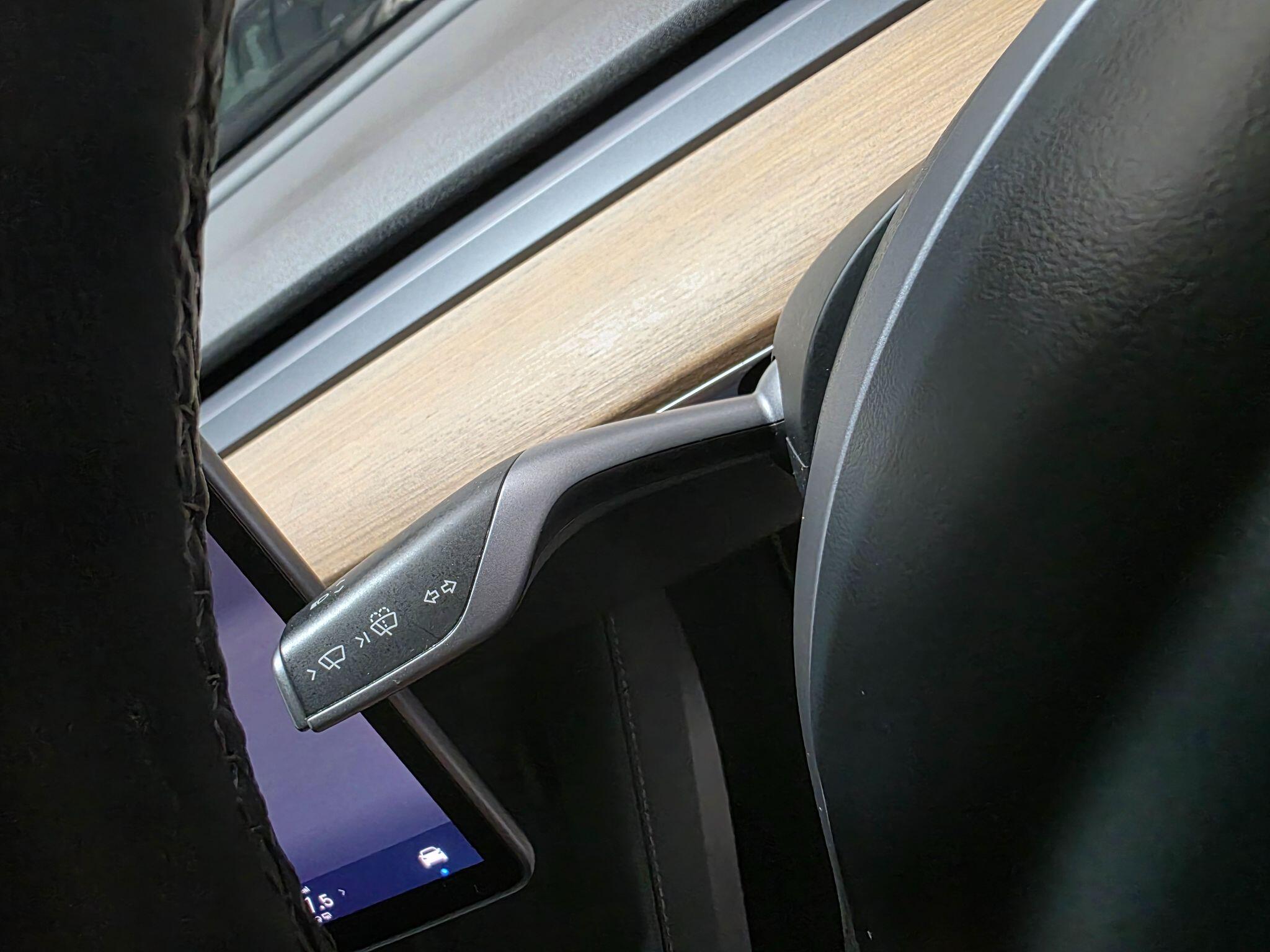 Tesla Model Y view 23
