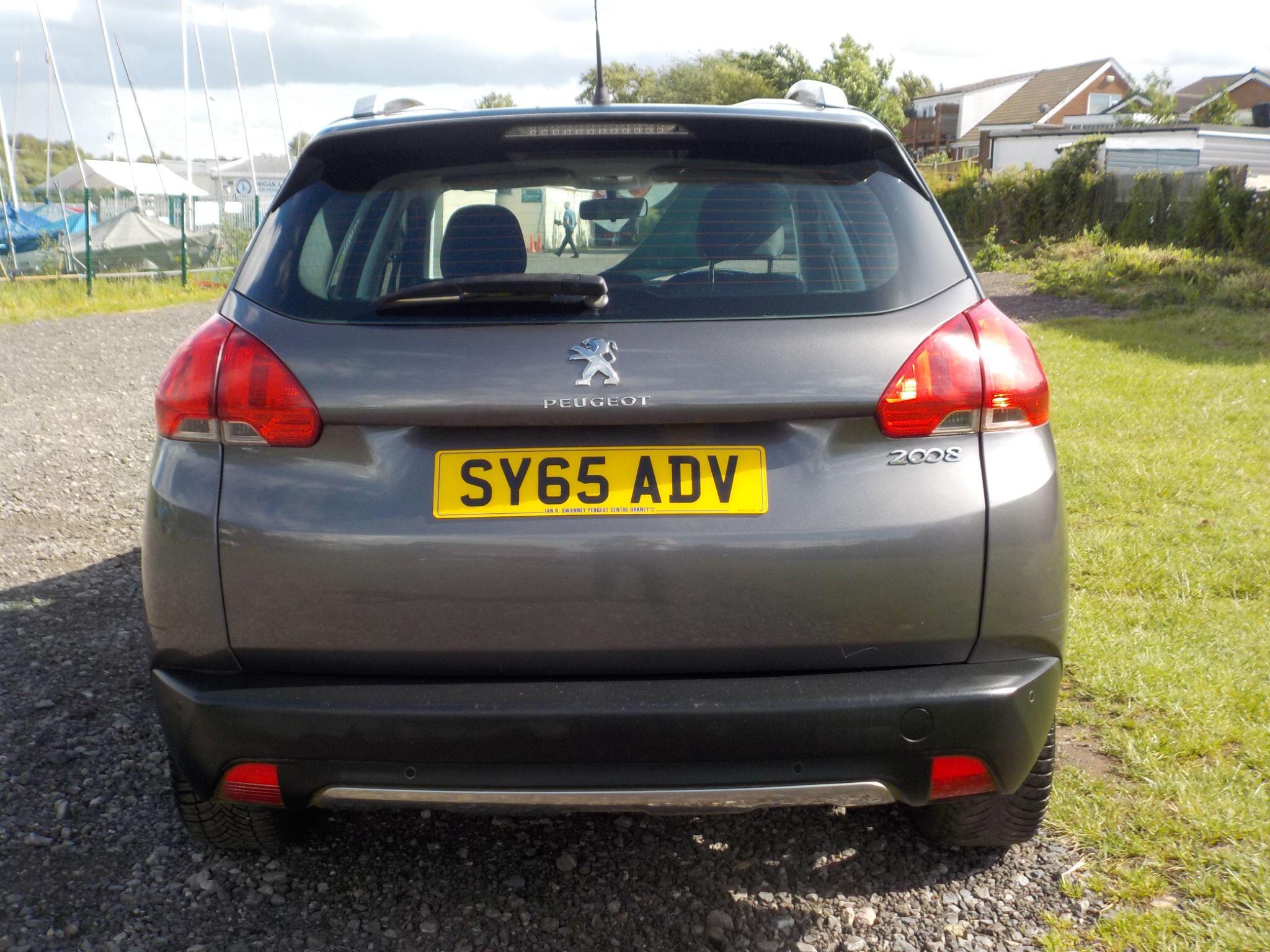 Peugeot 2008 1.6 BlueHDi Urban Cross Euro 6 (s/s) 5dr