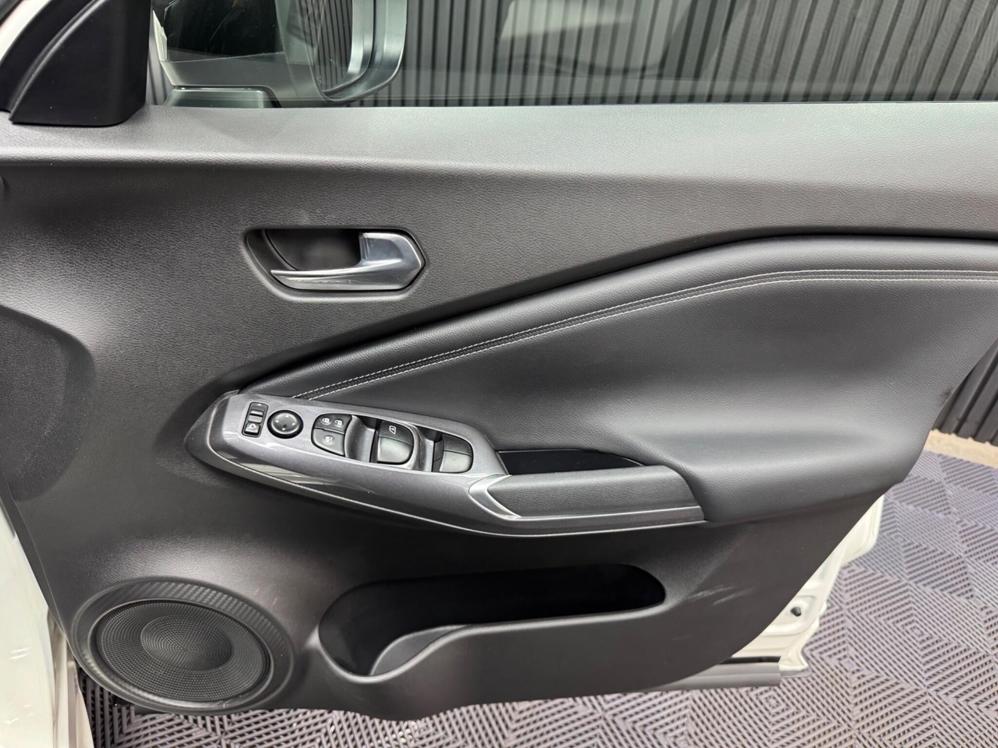 Nissan Juke view 26