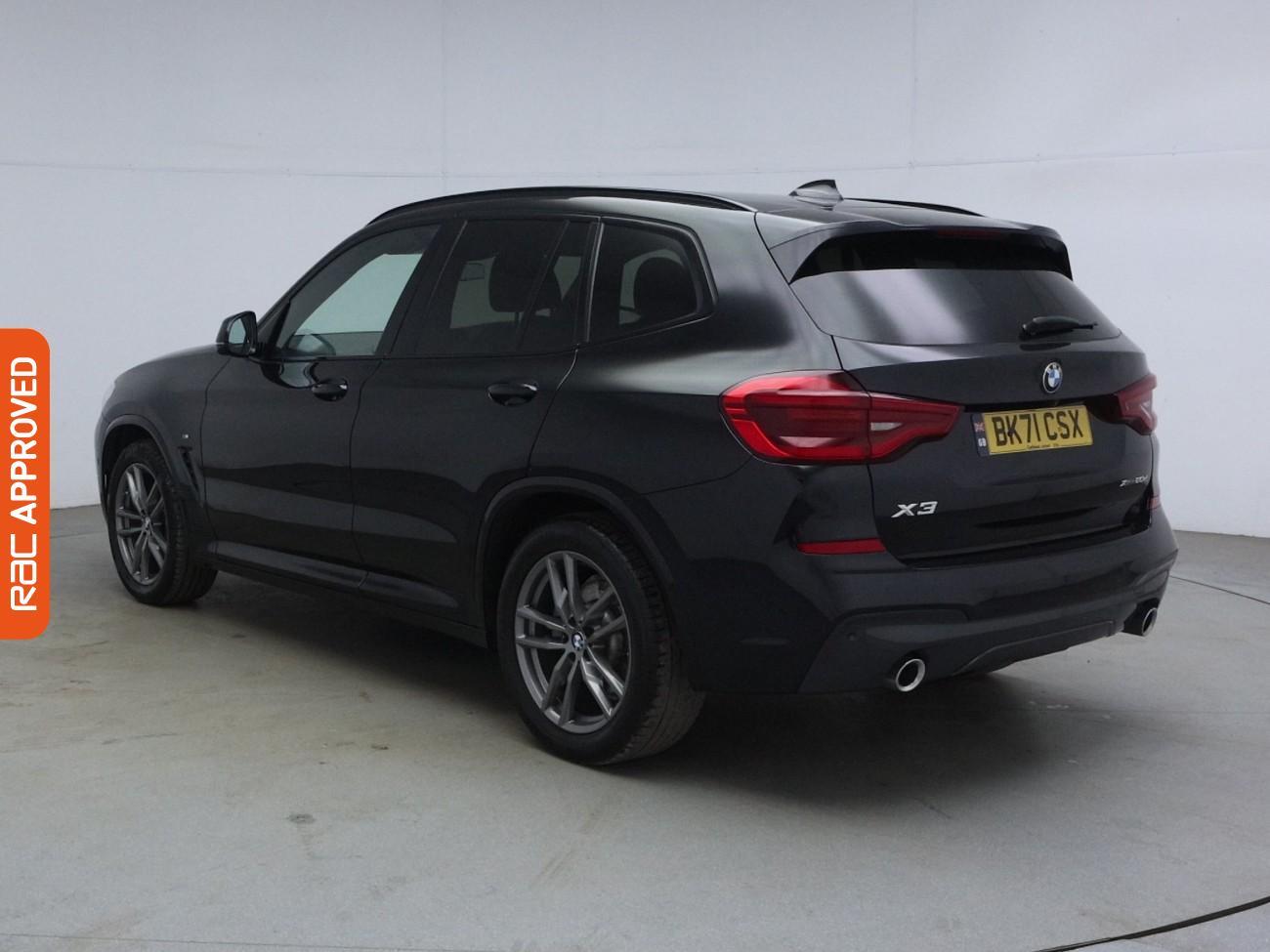 BMW X3 view 4