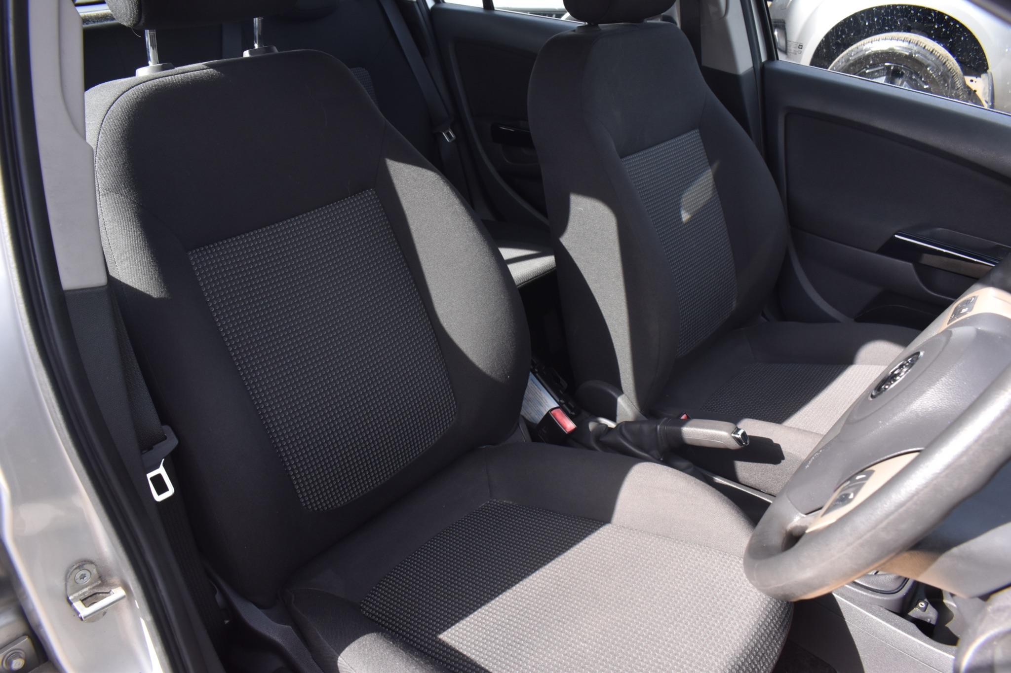 Corsa - 1.2i 16v Active 5dr - Image 17