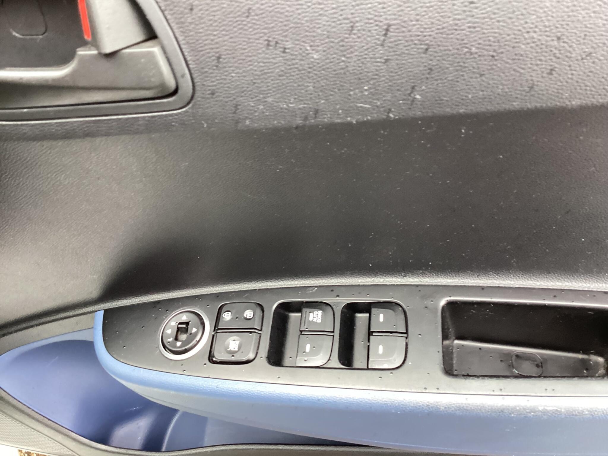Hyundai I10 view 15