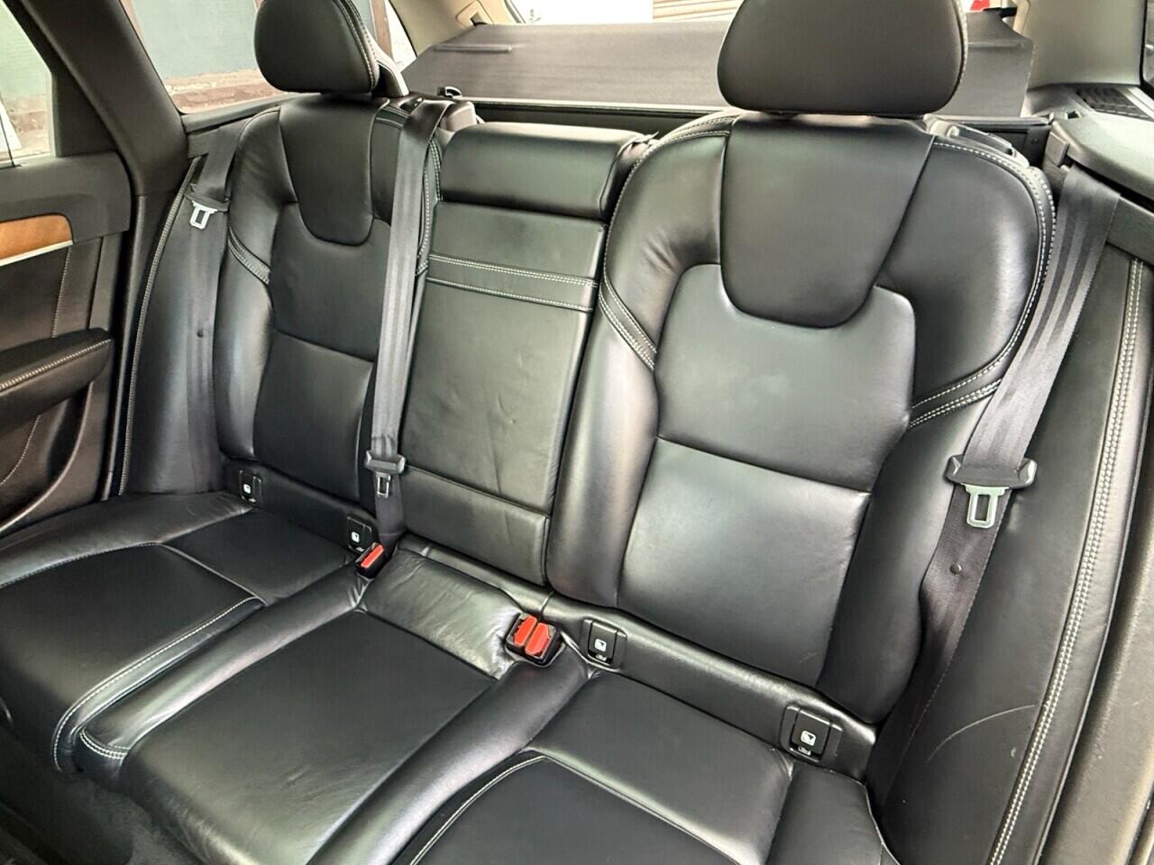 Volvo V90 view 23