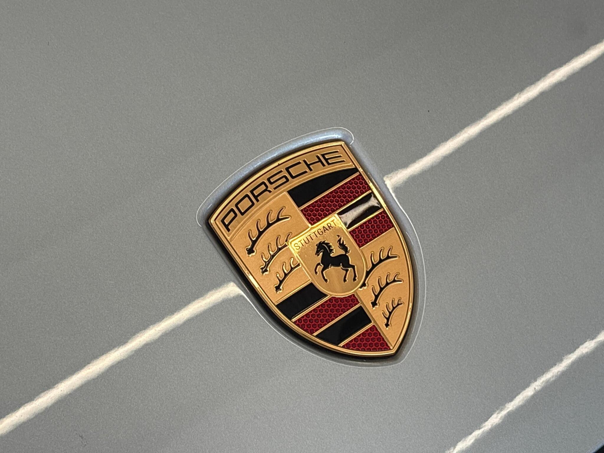Porsche Macan view 46