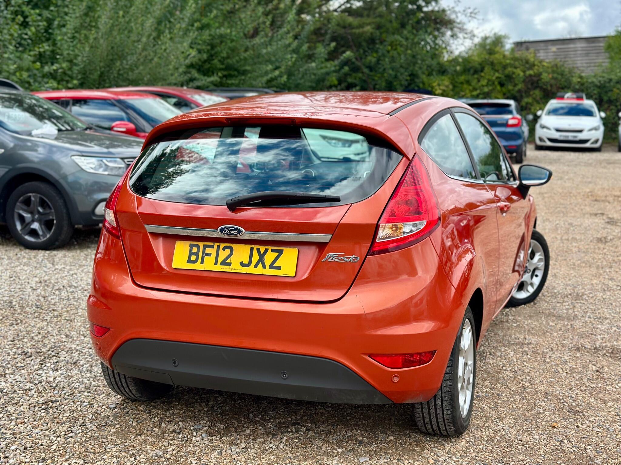 Ford Fiesta view 13