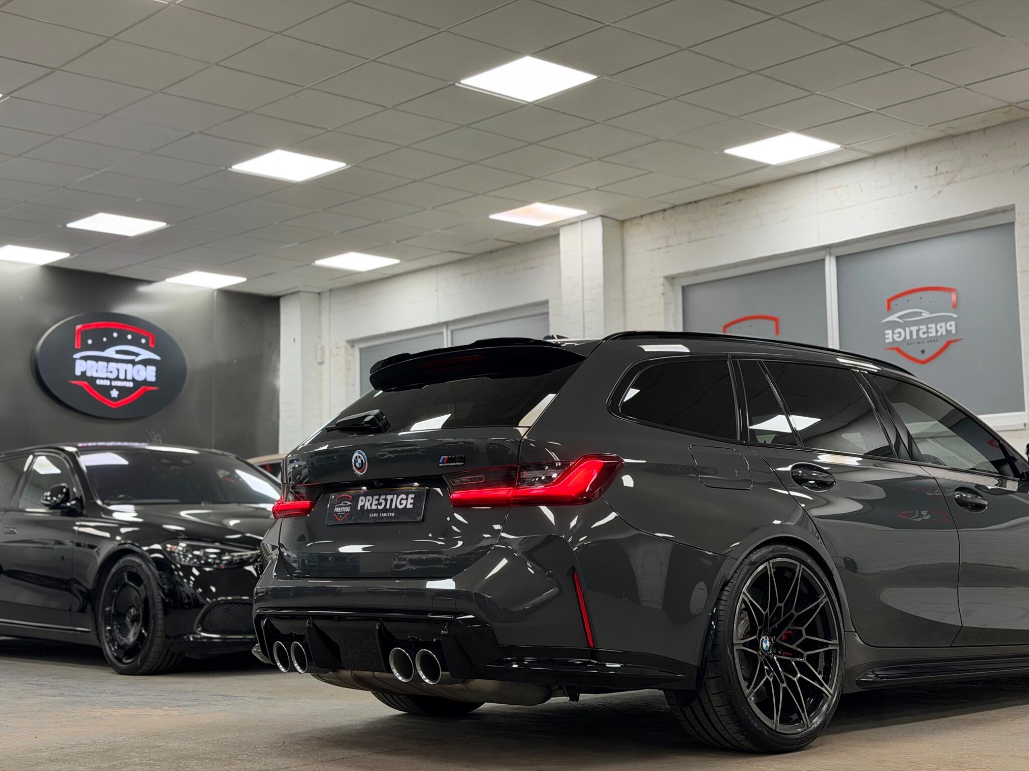 BMW M3 view 8