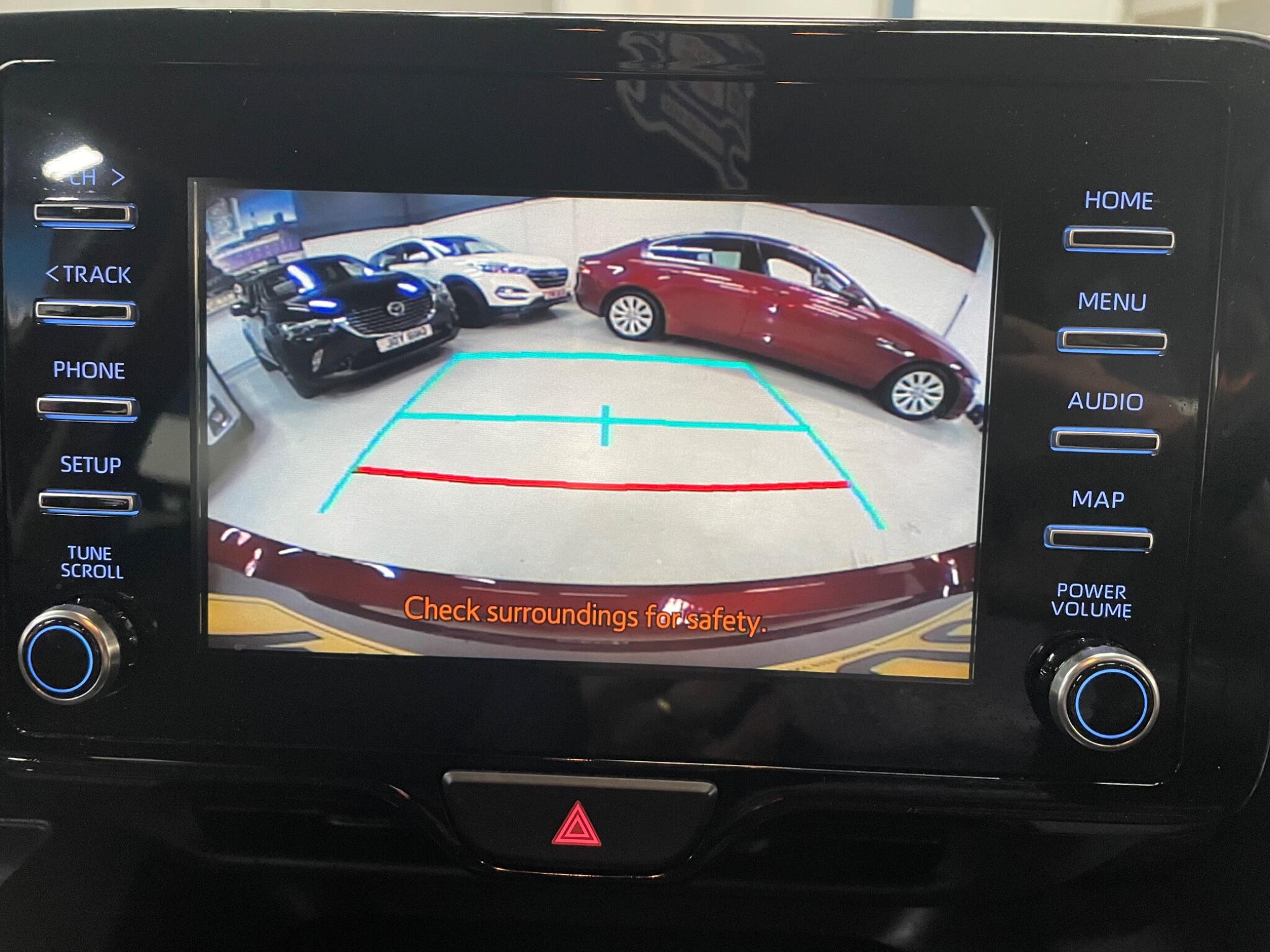 Toyota Yaris view 24