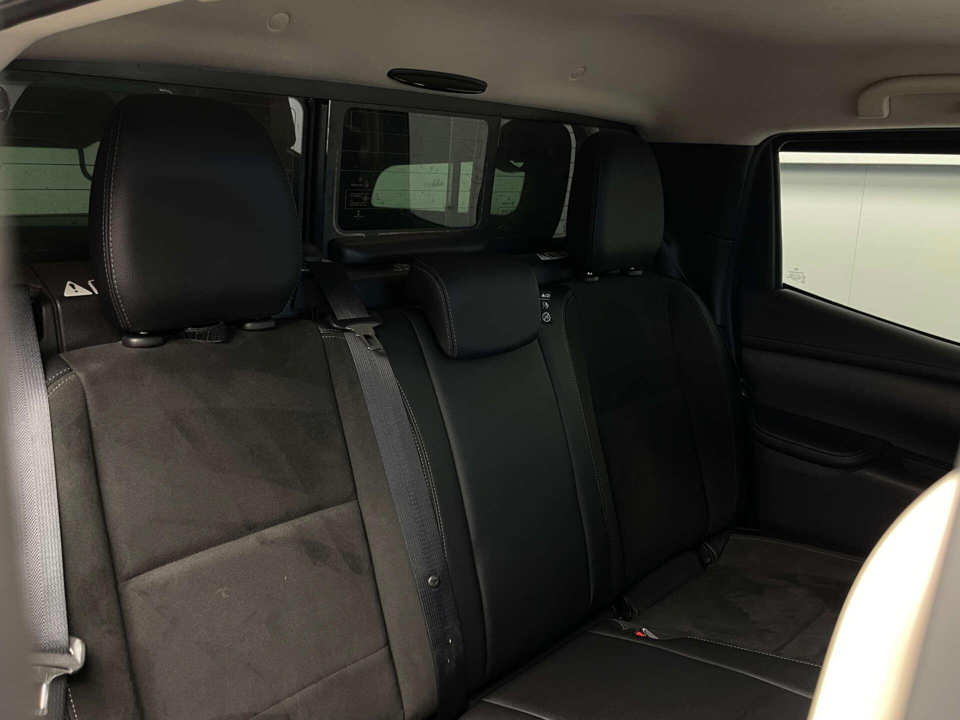 Mercedes-Benz X Class view 31