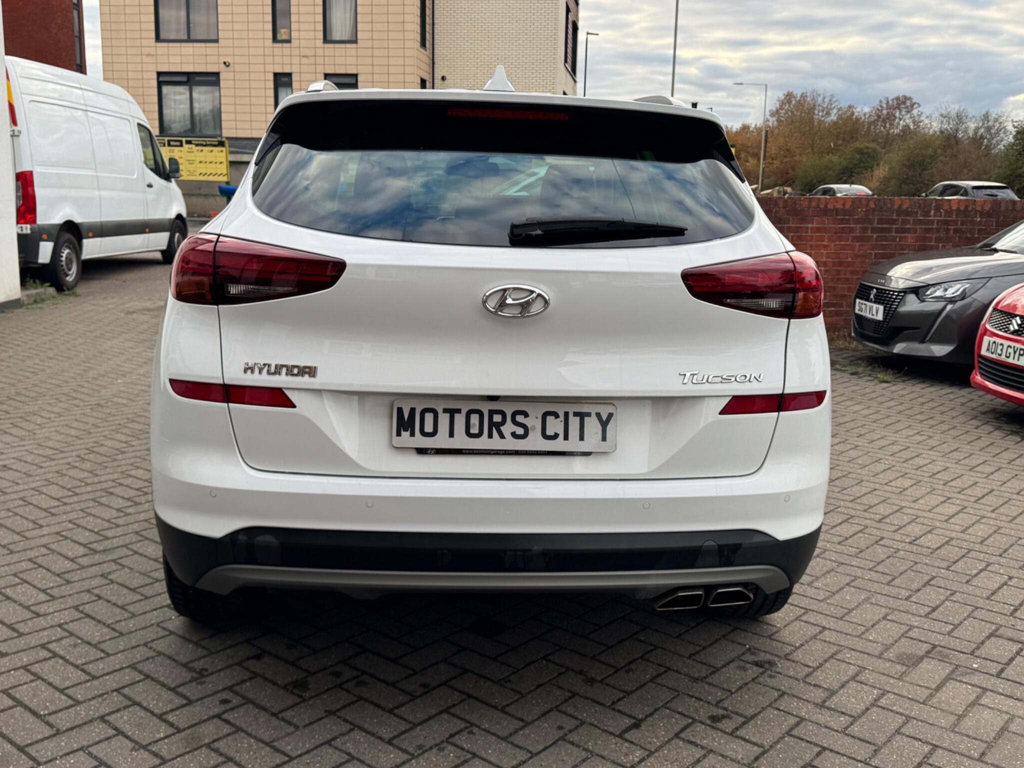Hyundai Tucson view 9