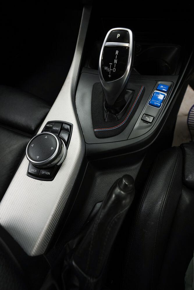 BMW 2 Series view 20