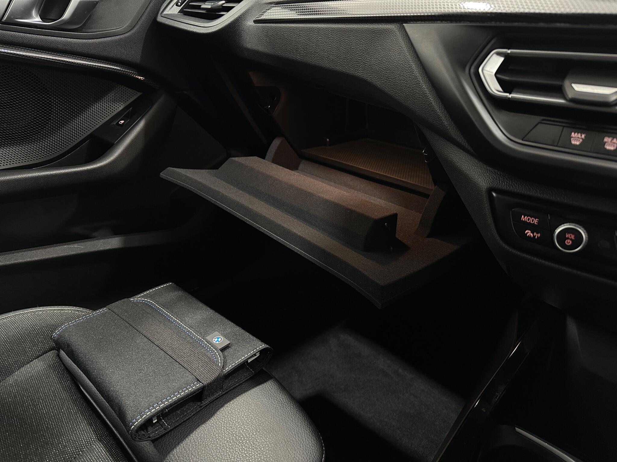 BMW 2 Series view 29